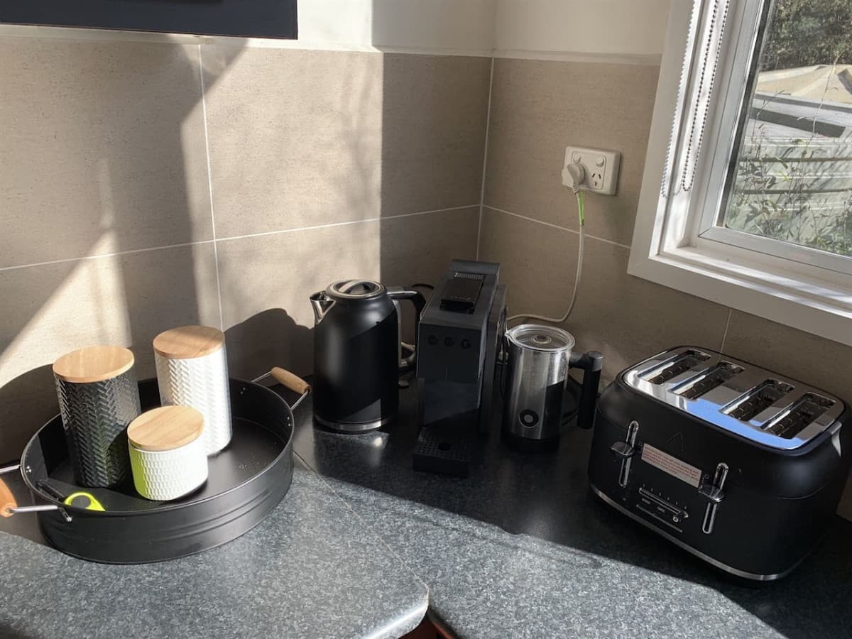 Omaroo Cottage kitchen complete with the real holiday essentials