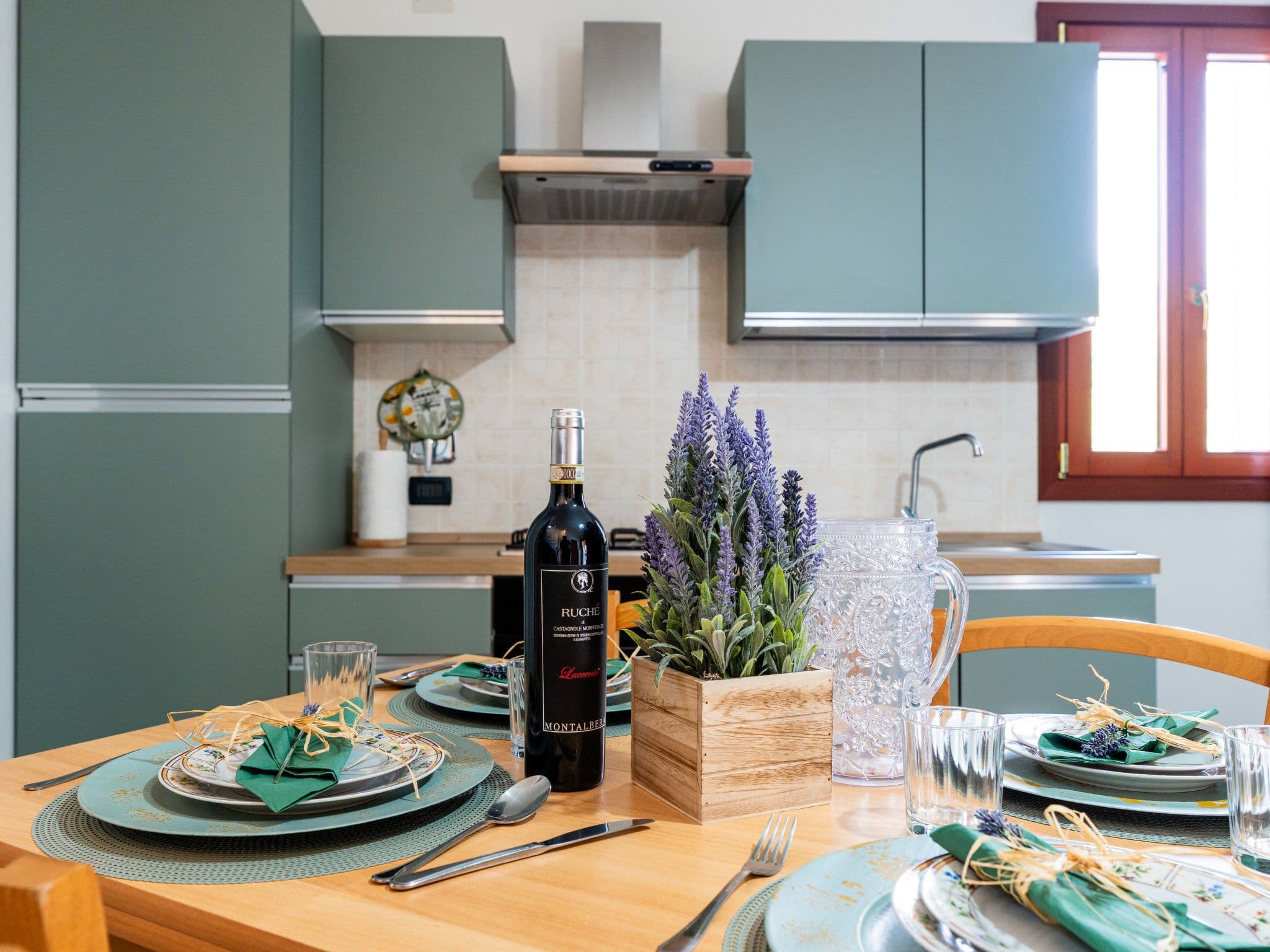 Kitchen / Dining Room