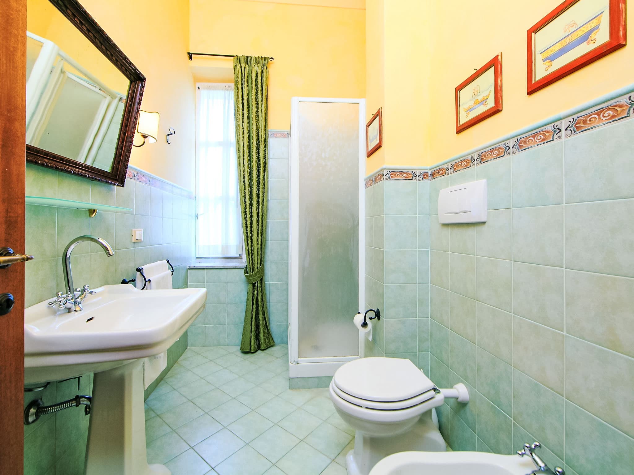 Bathroom / Wellness