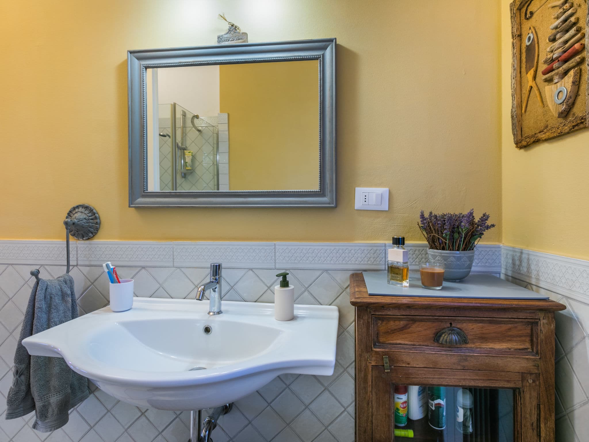 Bathroom / Wellness