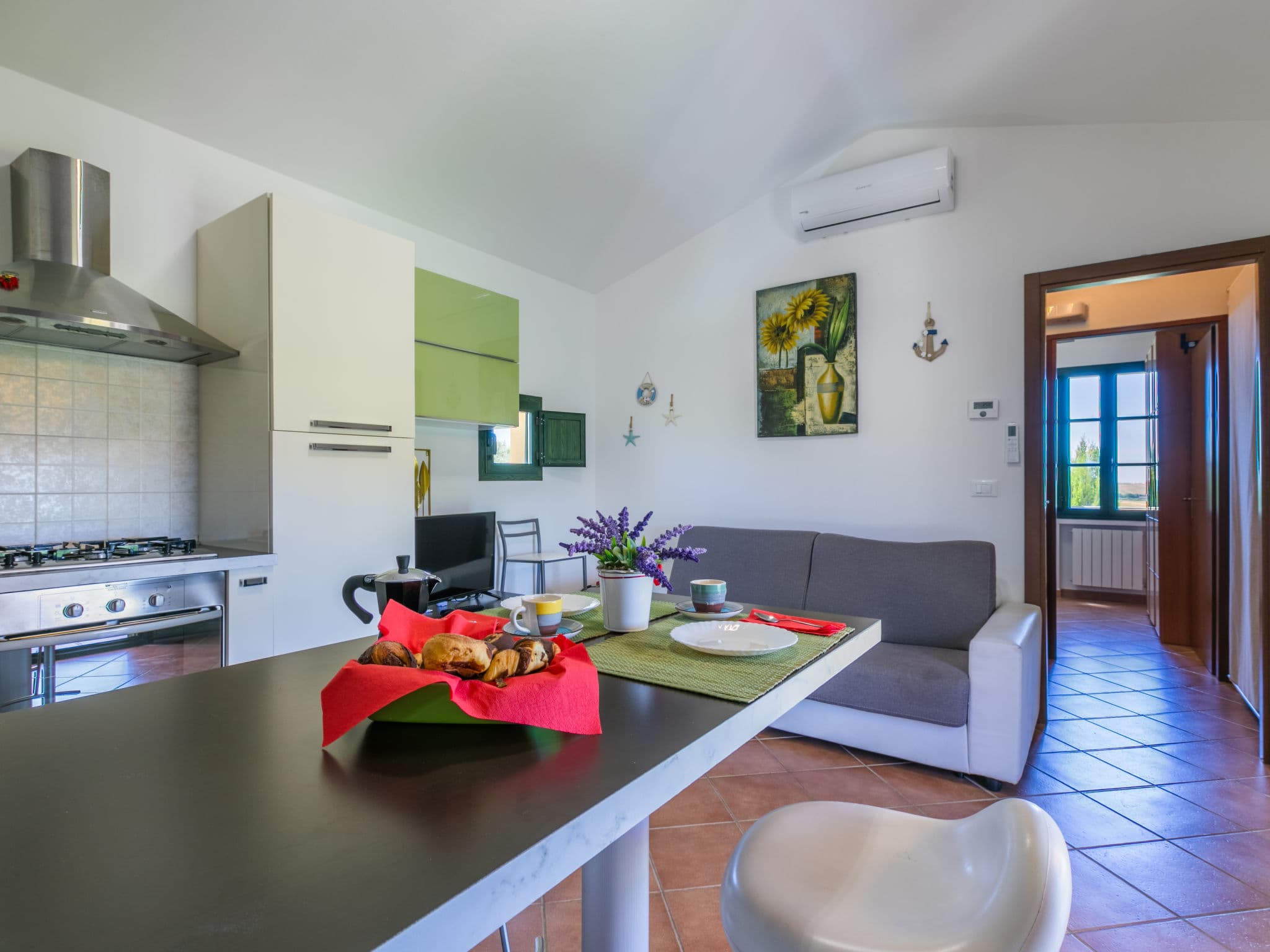 Kitchen / Dining Room