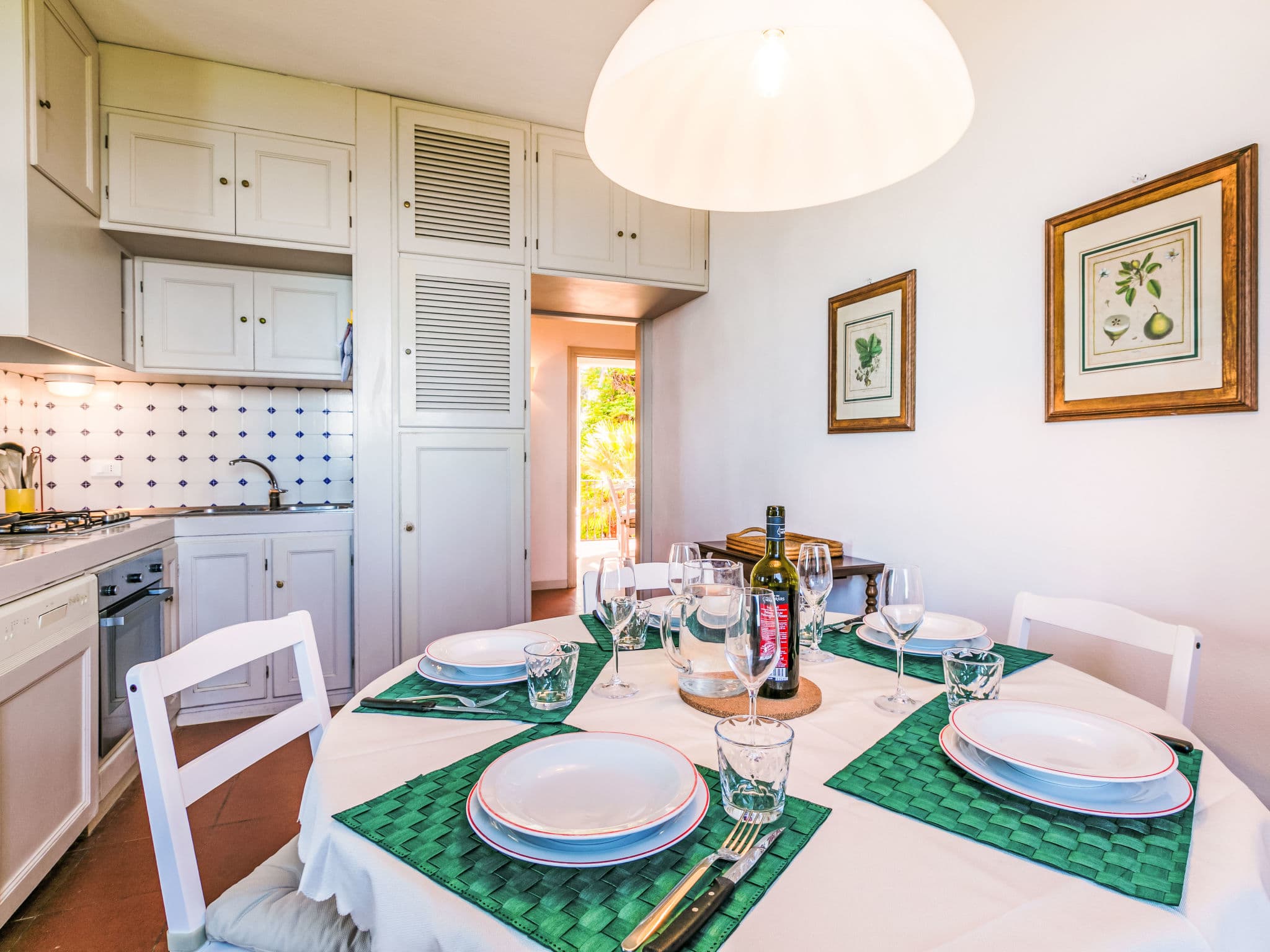 Kitchen / Dining Room