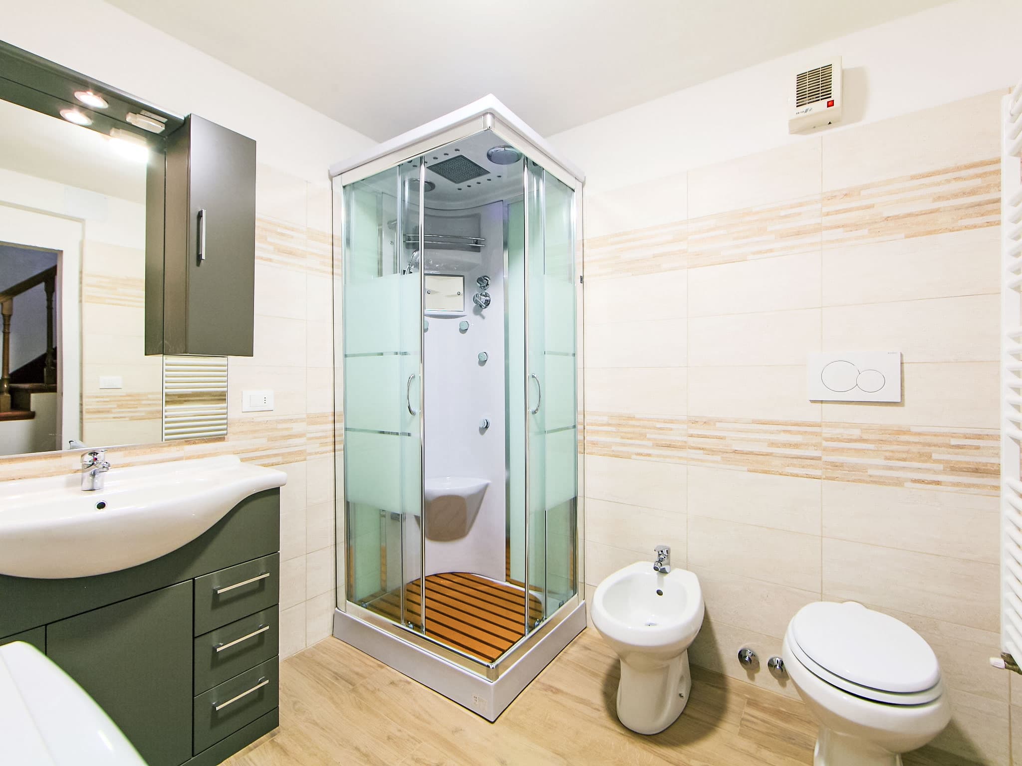 Bathroom / Wellness