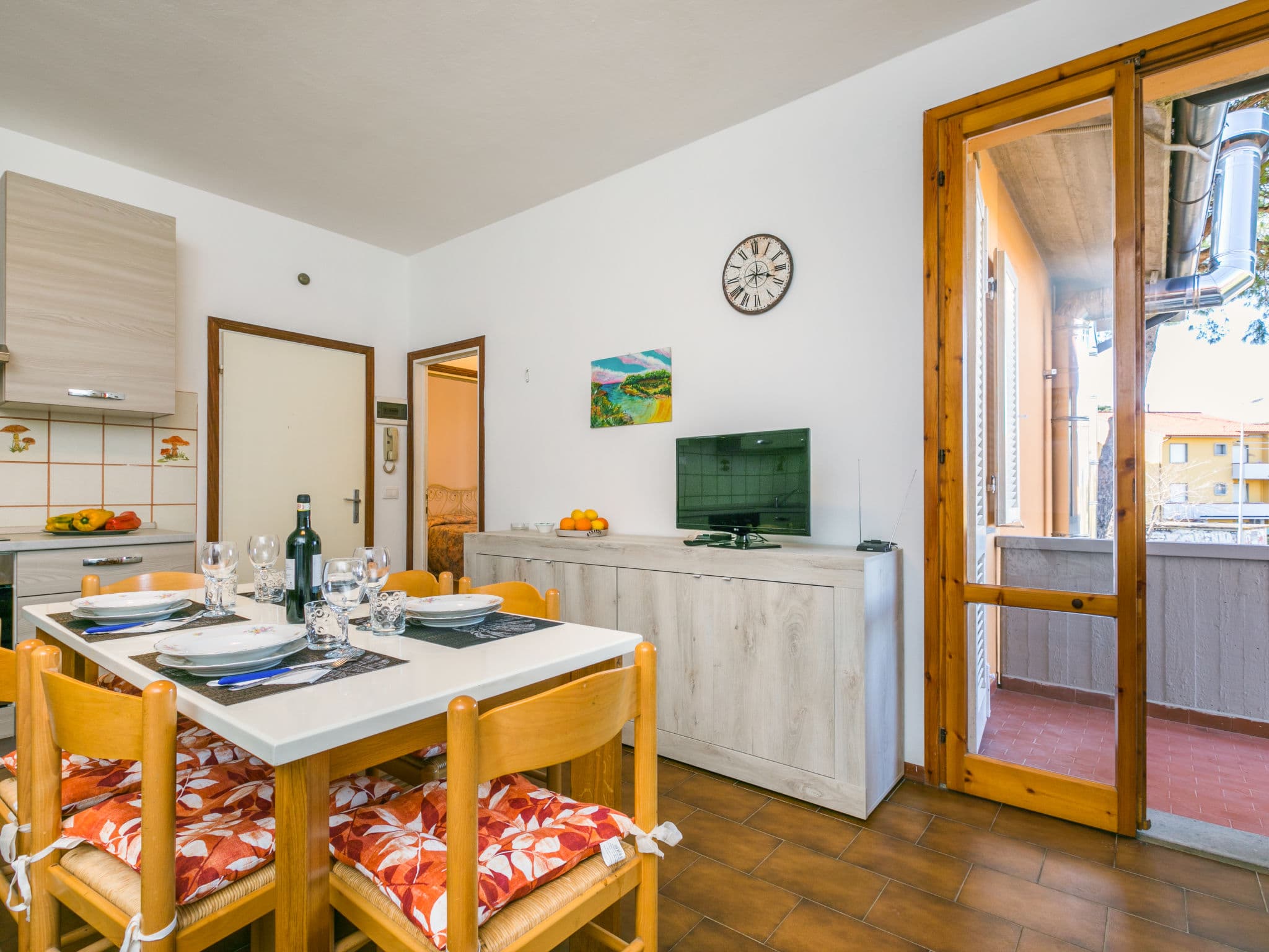 Kitchen / Dining Room