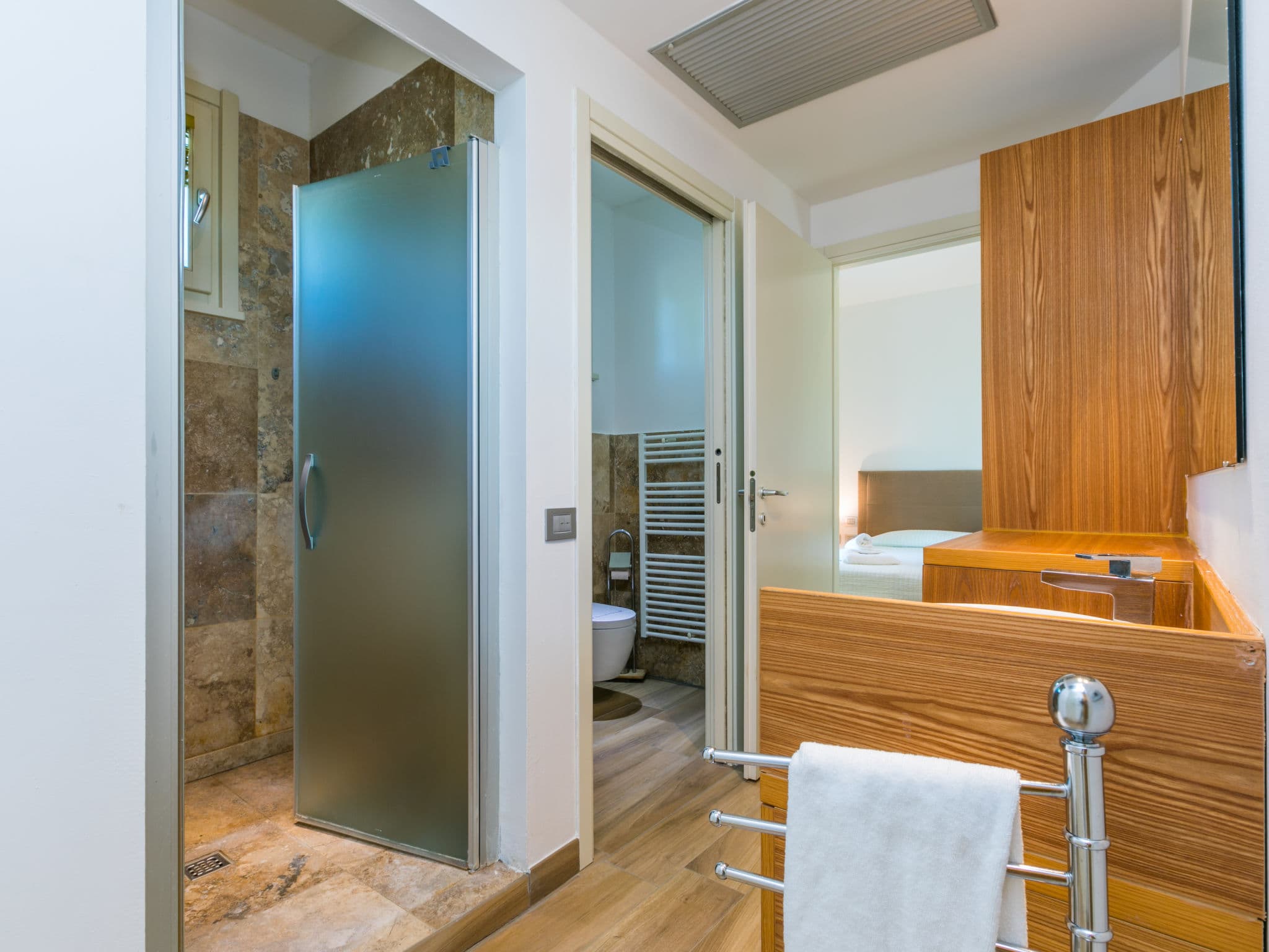 Bathroom / Wellness