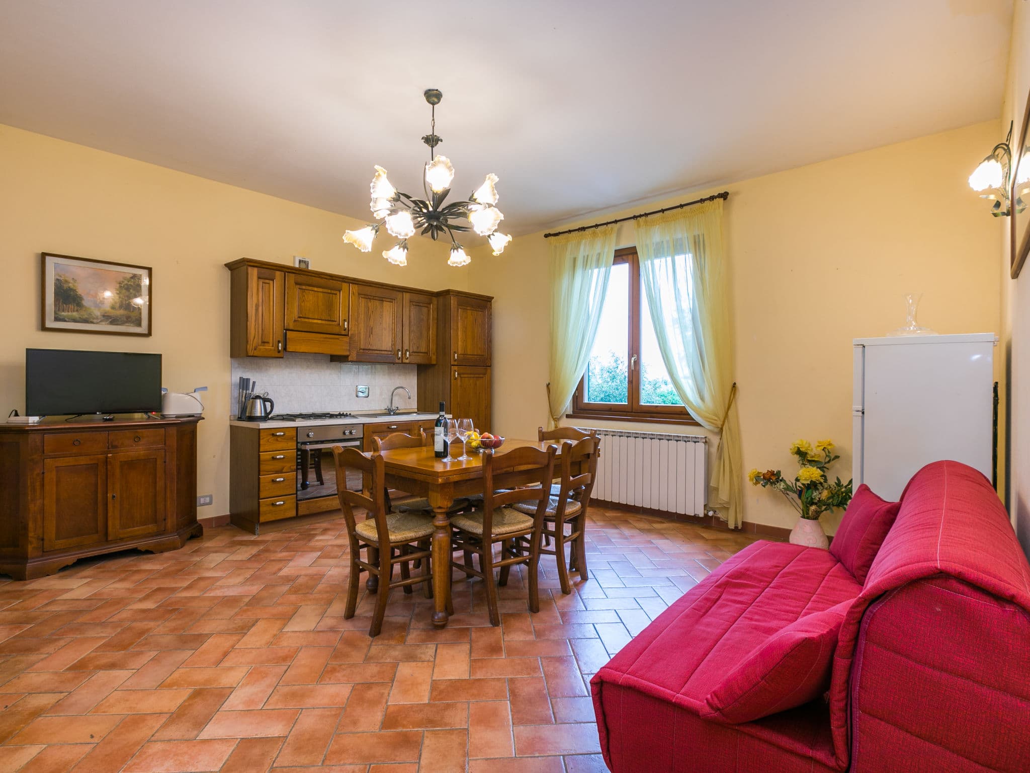 Kitchen / Dining Room