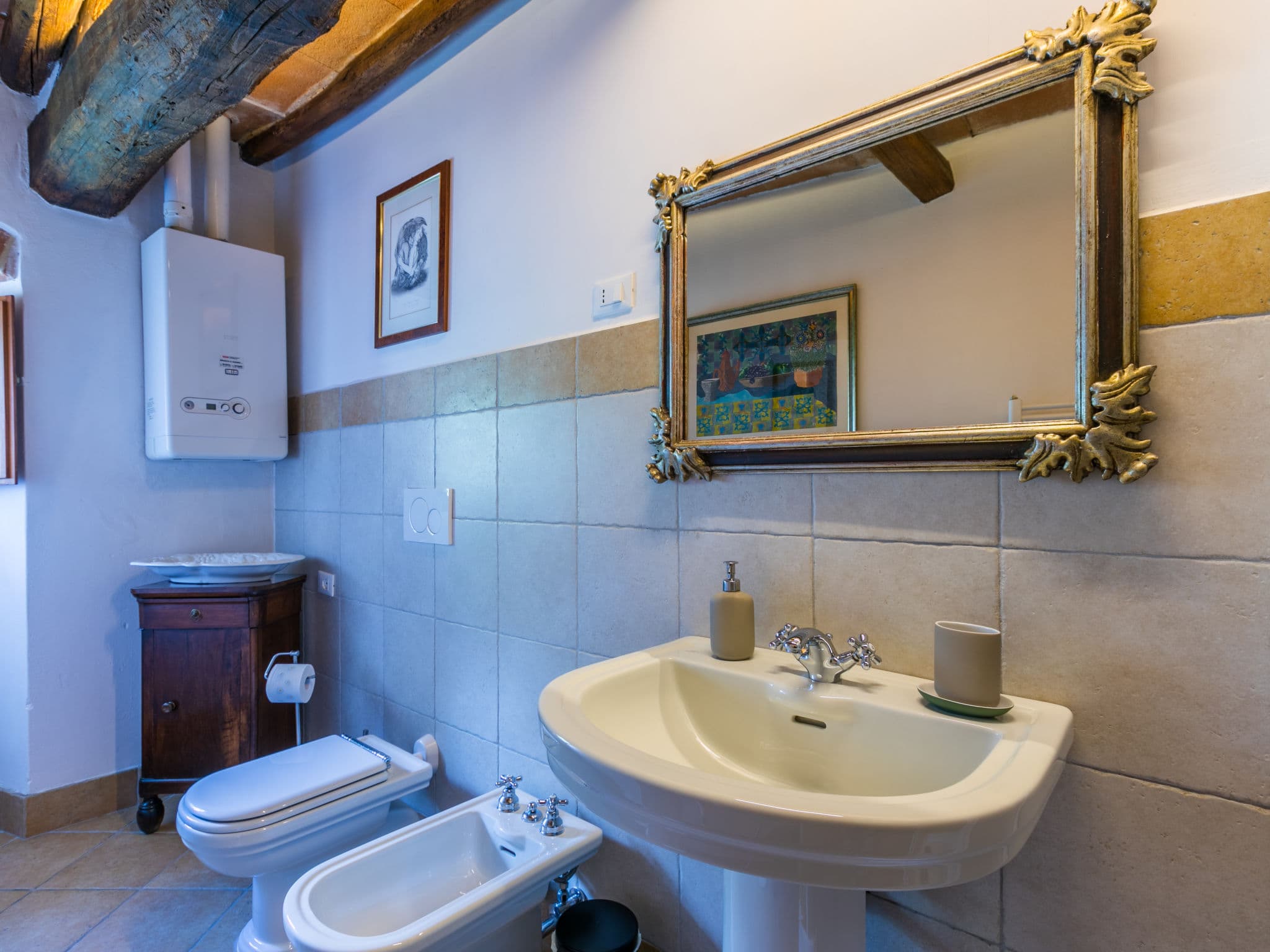 Bathroom / Wellness