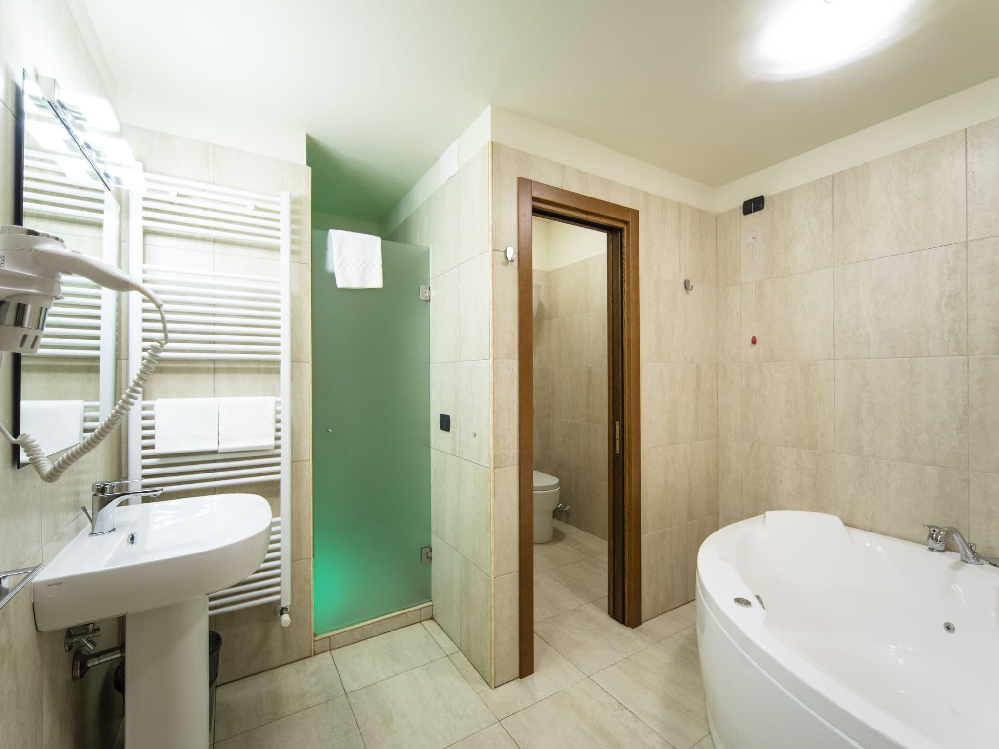 Bathroom / Wellness