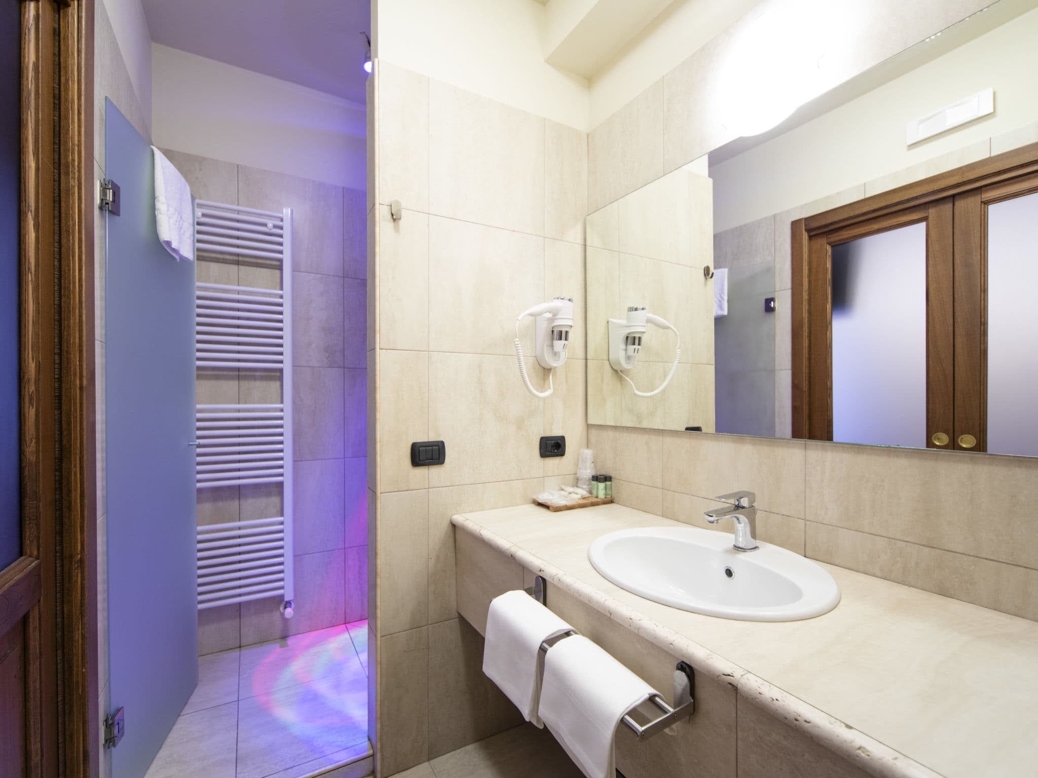 Bathroom / Wellness