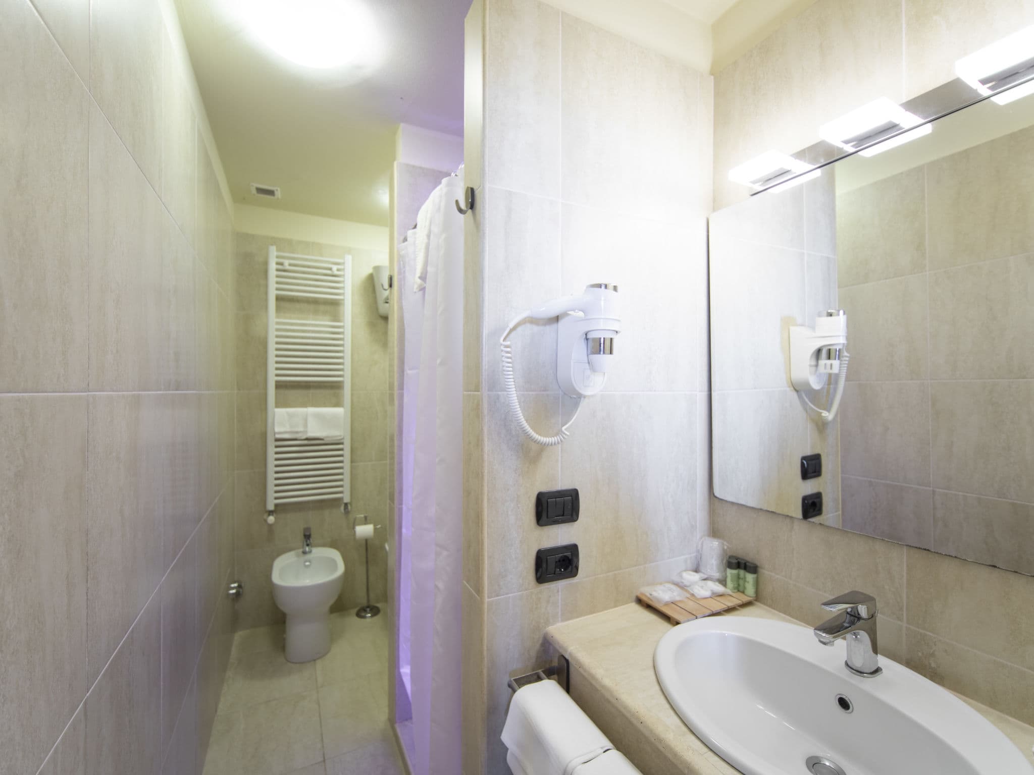 Bathroom / Wellness
