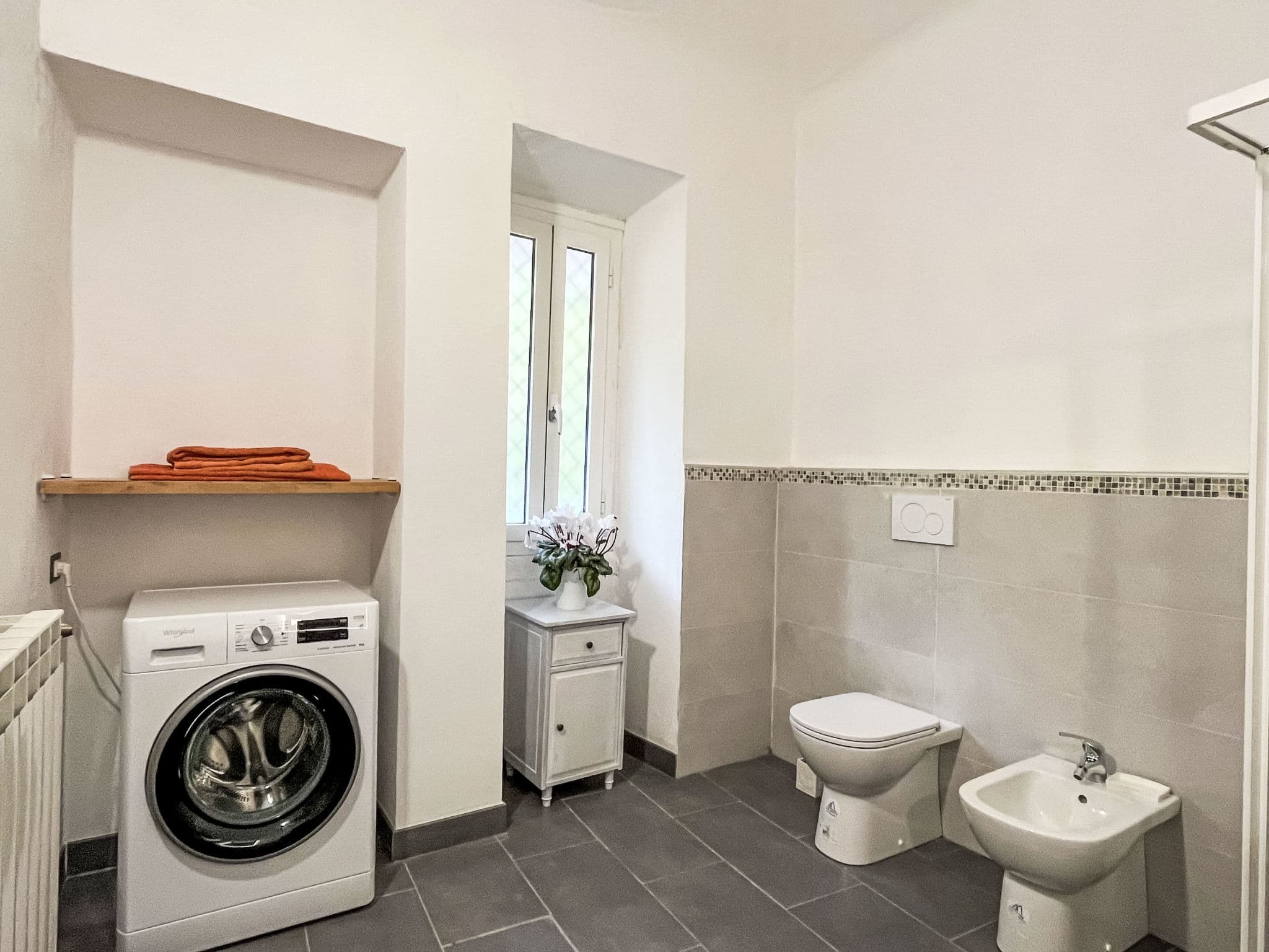 Bathroom / Wellness
