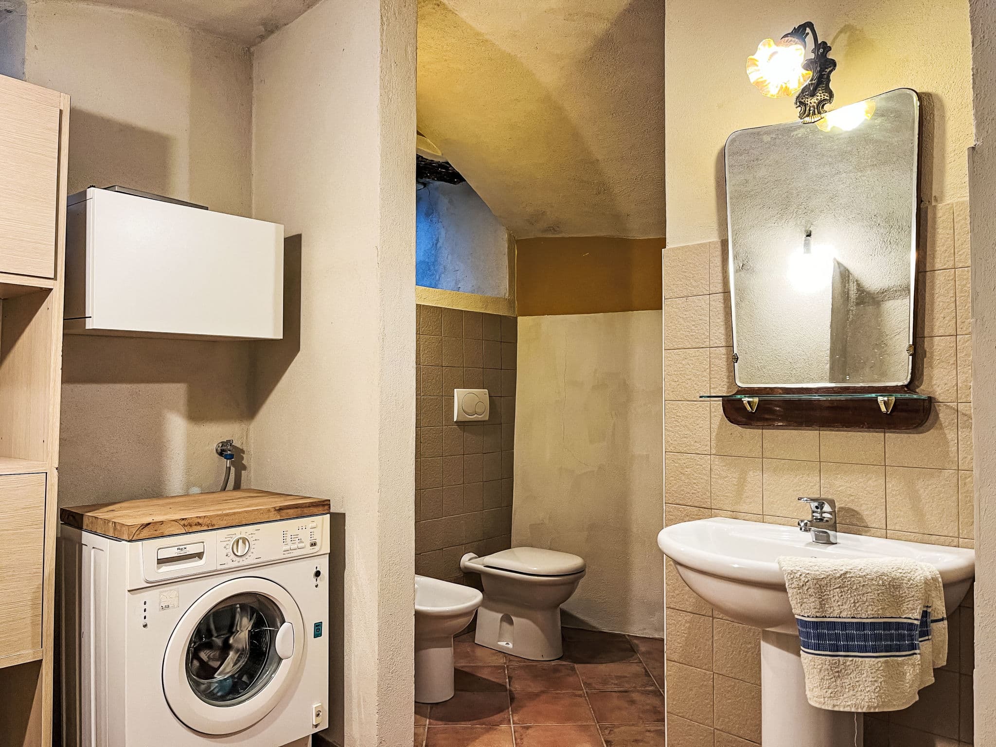 Bathroom / Wellness