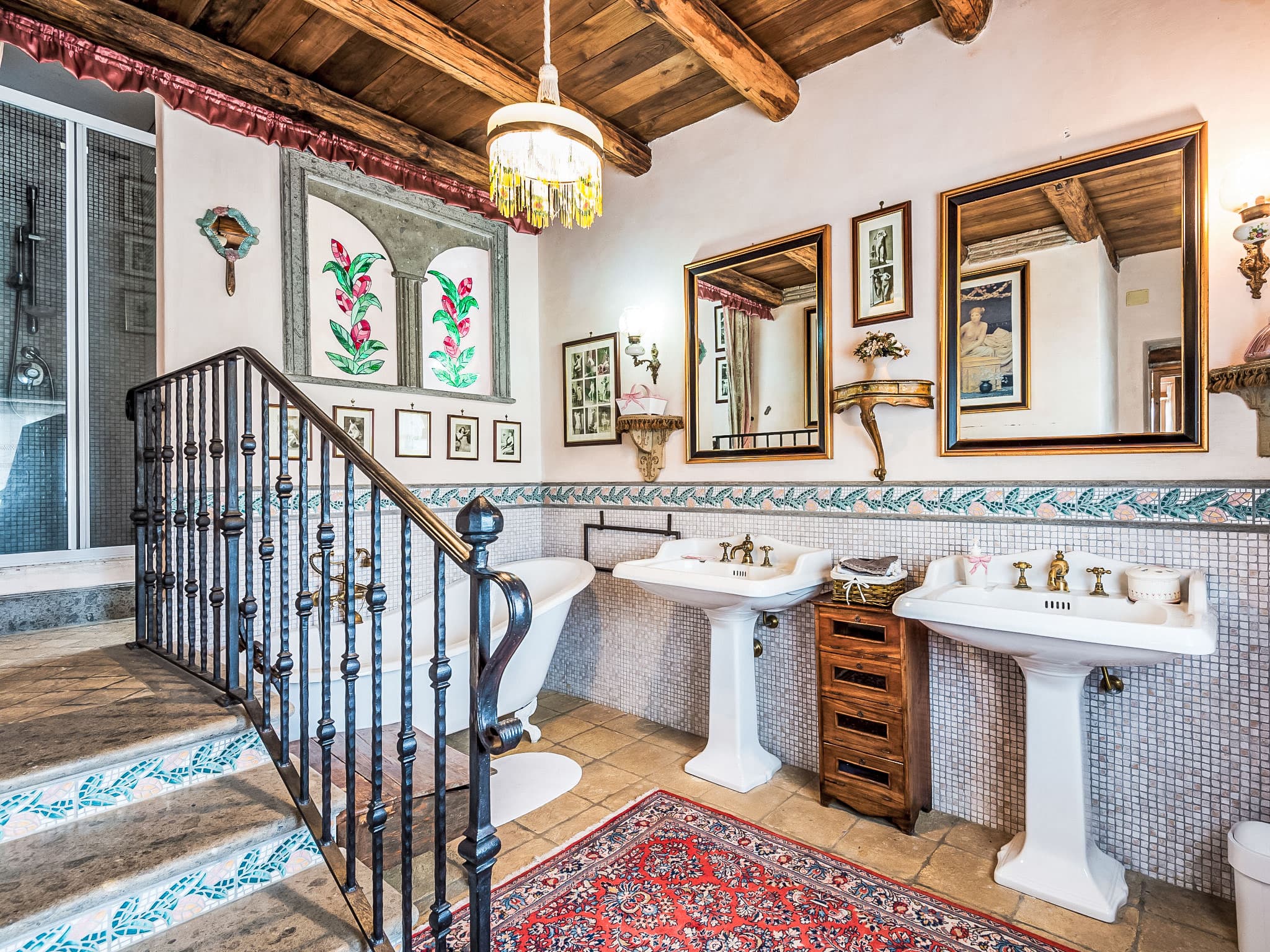 Bathroom / Wellness