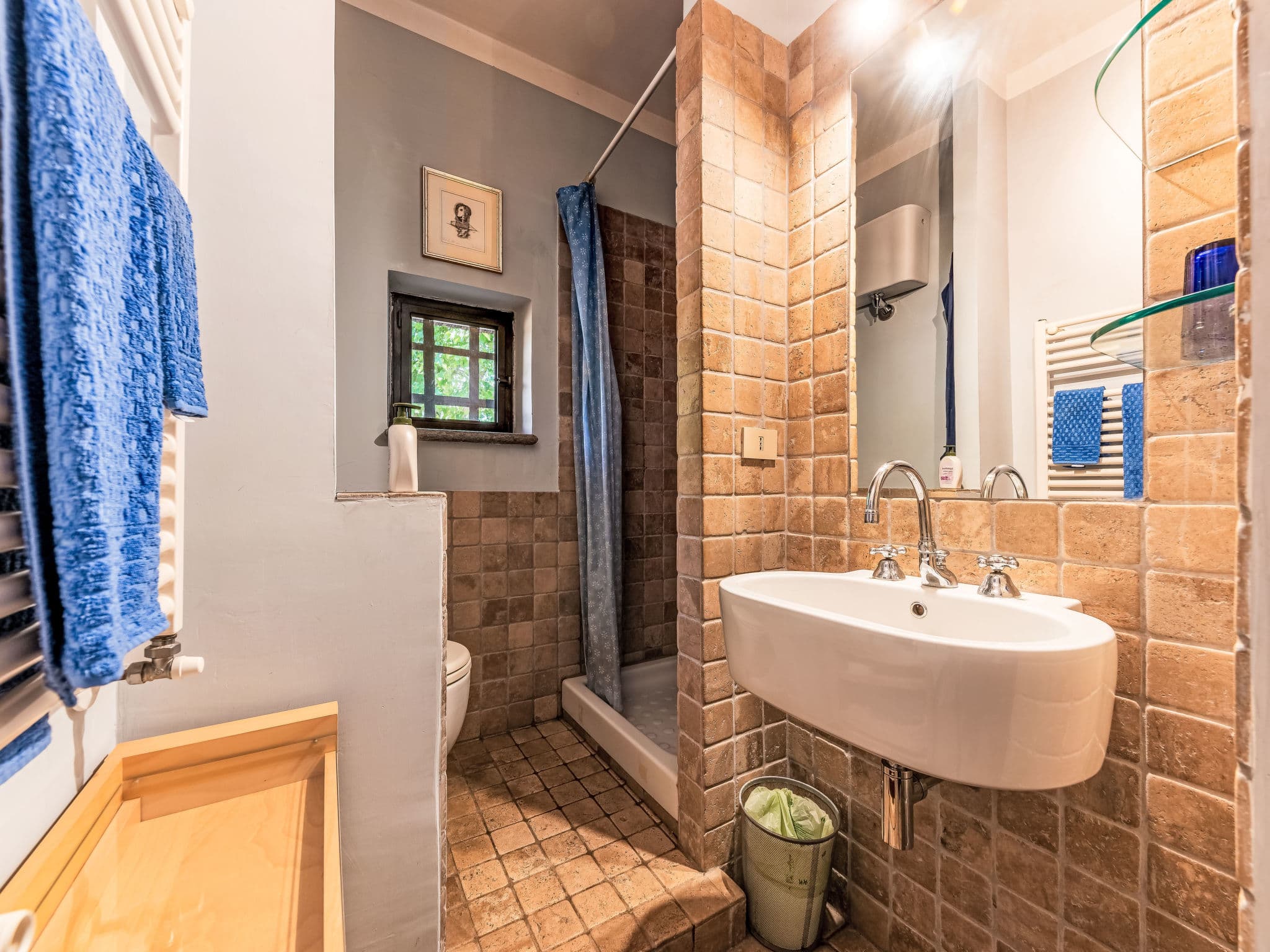 Bathroom / Wellness
