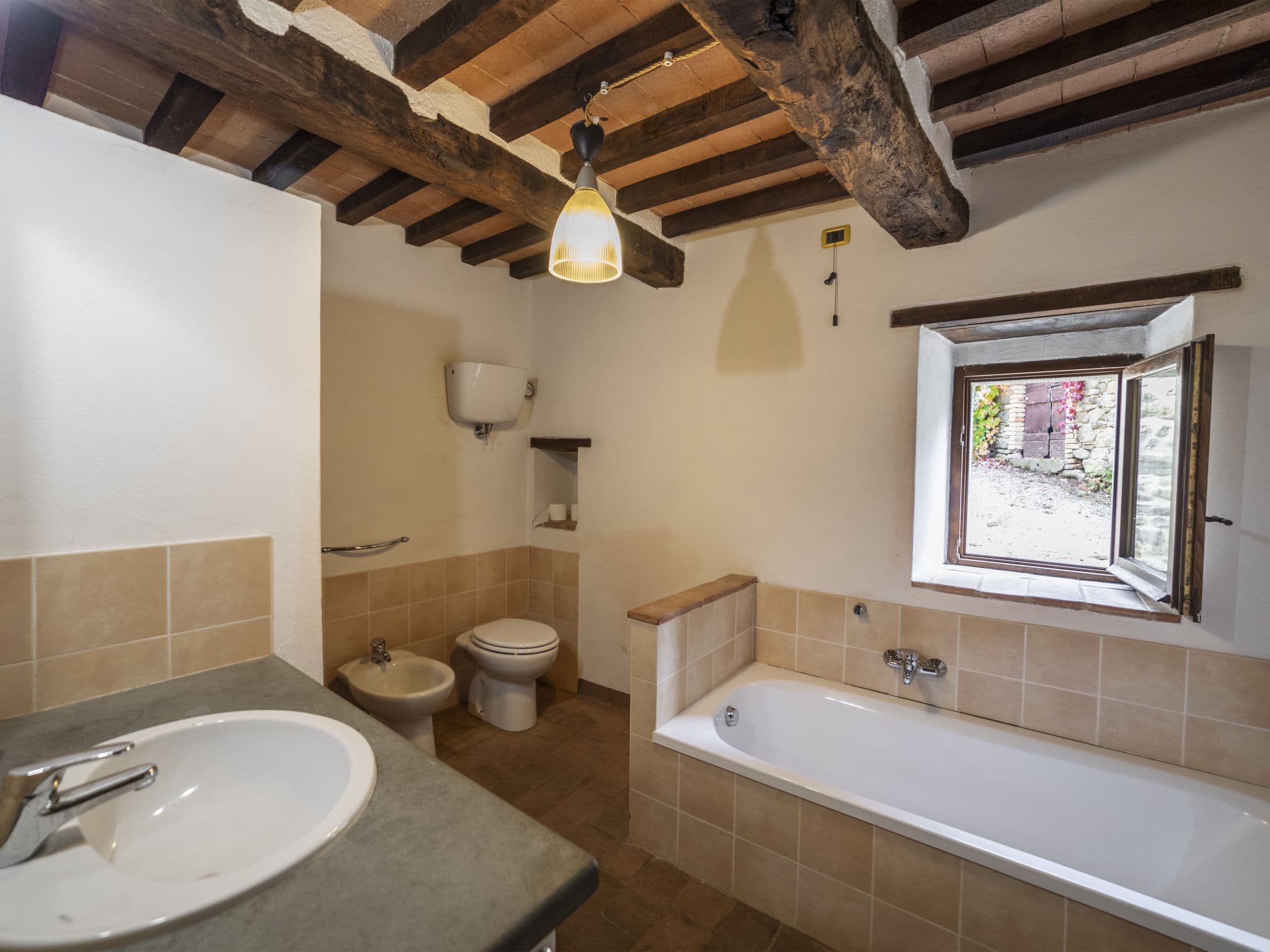Bathroom / Wellness