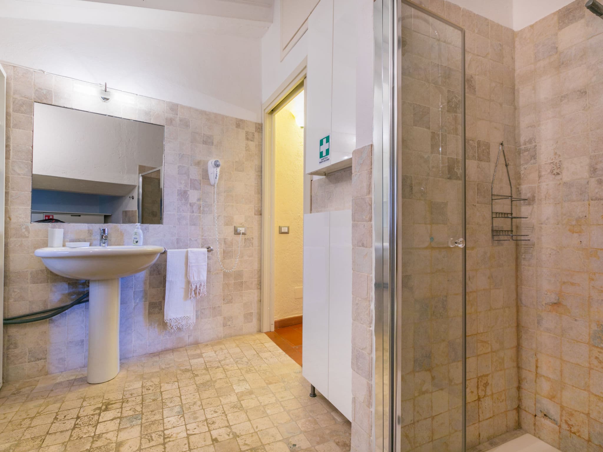 Bathroom / Wellness
