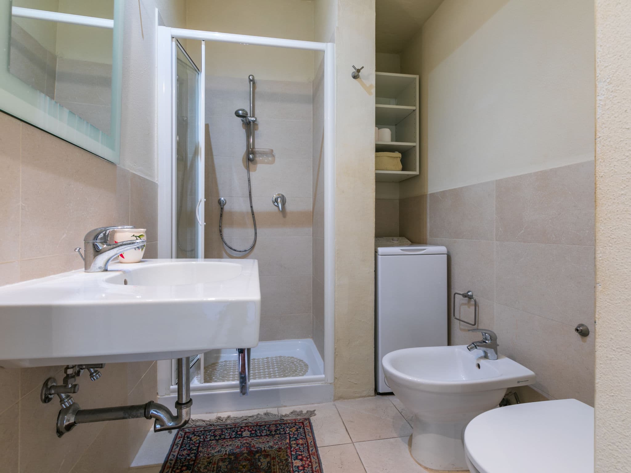 Bathroom / Wellness
