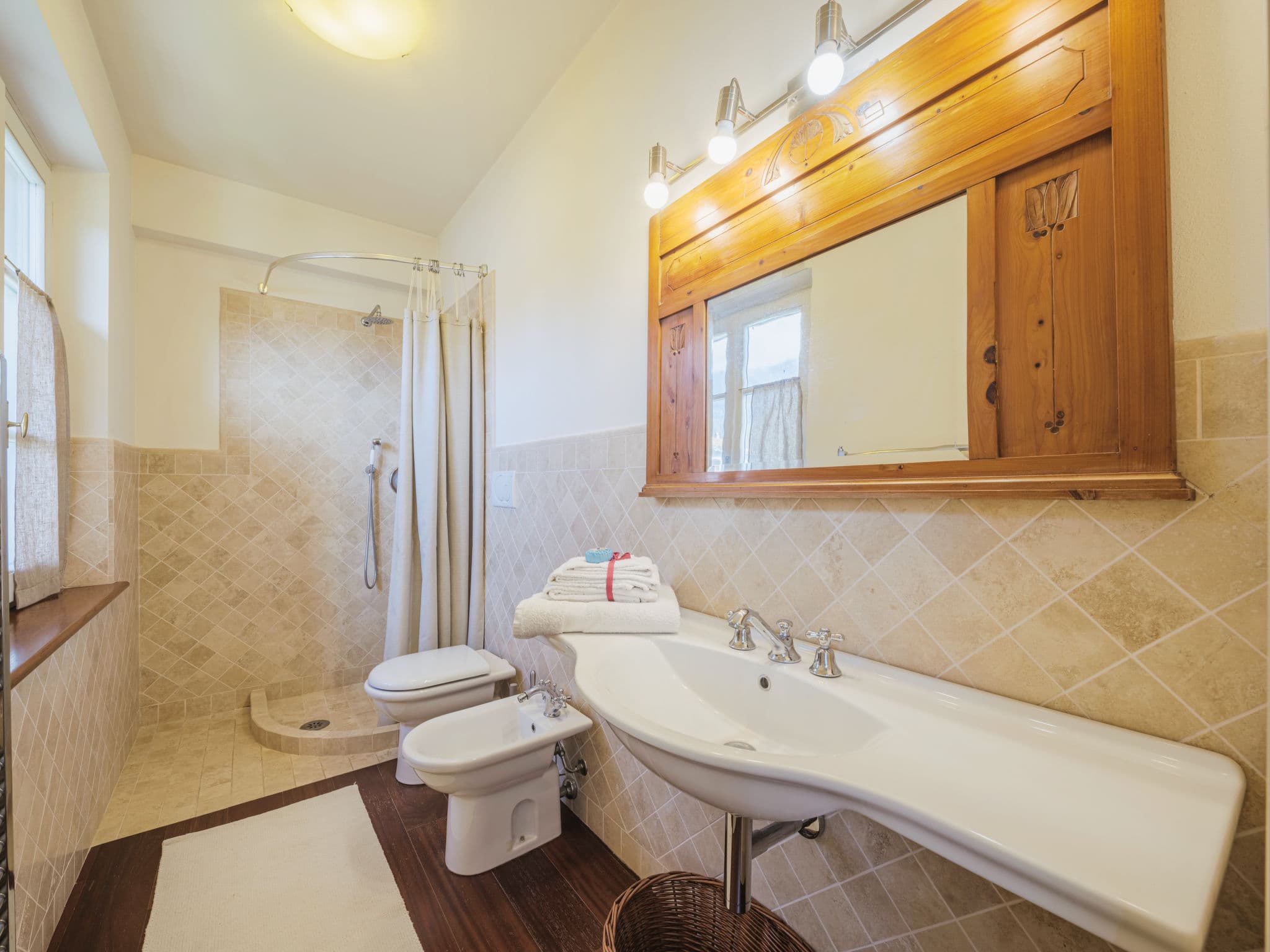 Bathroom / Wellness