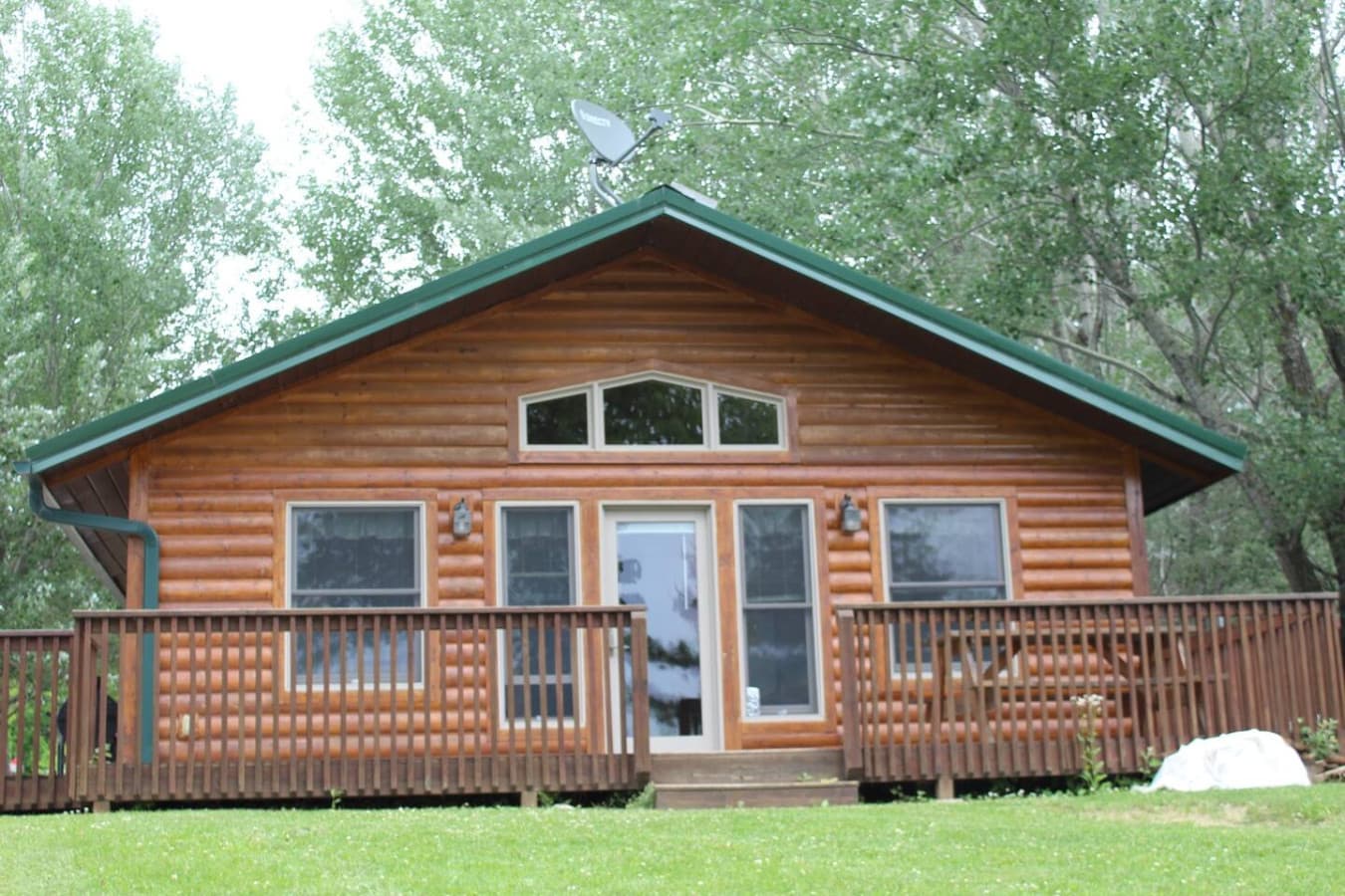 Cabin 5 - Modern Cabin with A/C and lake views - Fully handicap accessible