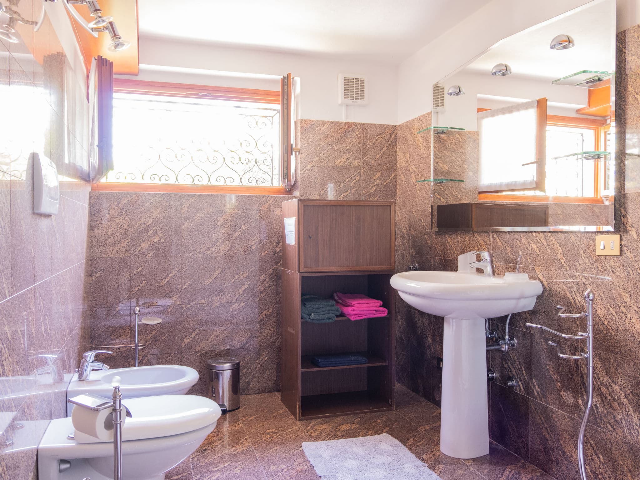 Bathroom / Wellness