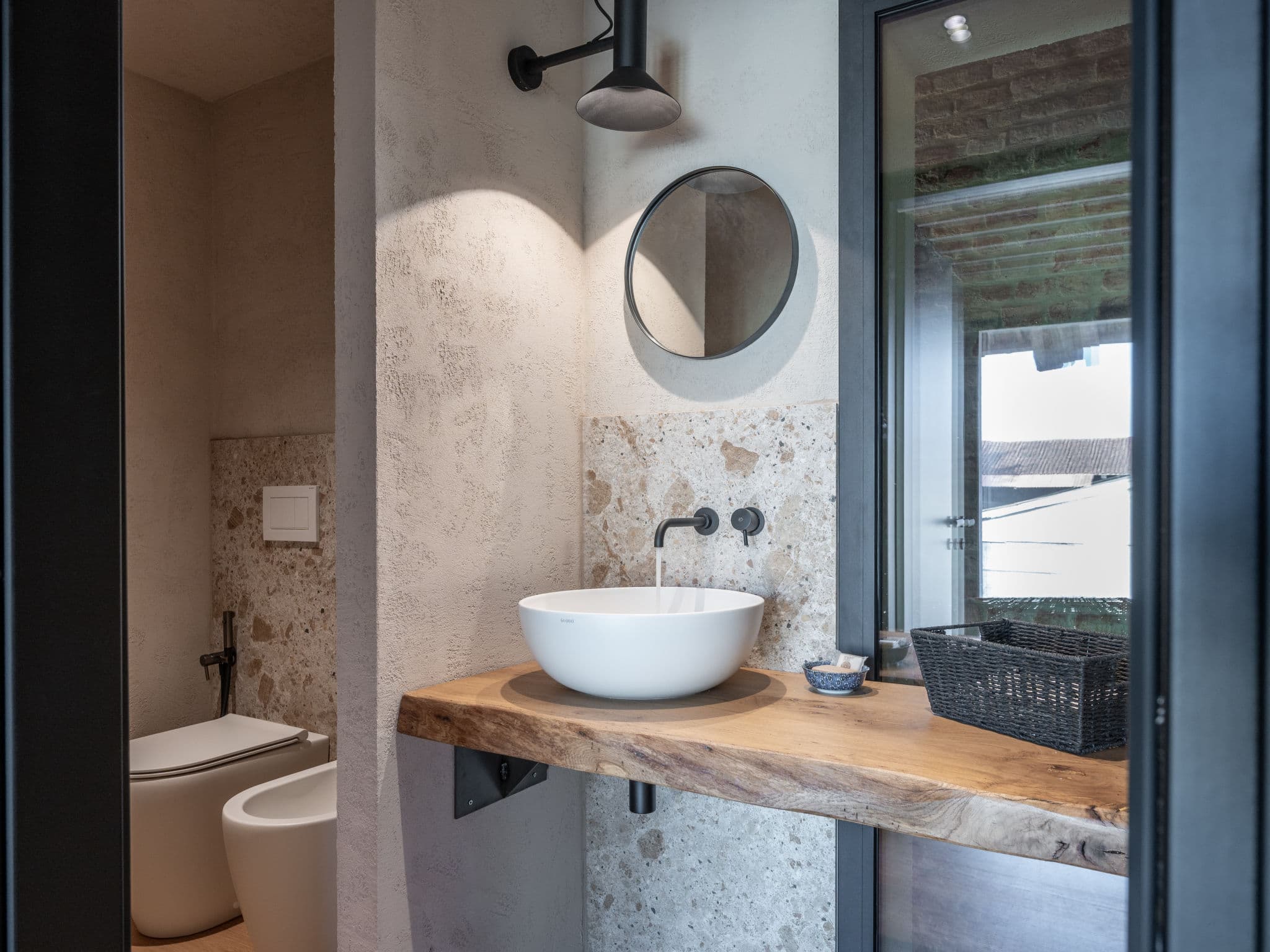 Bathroom / Wellness