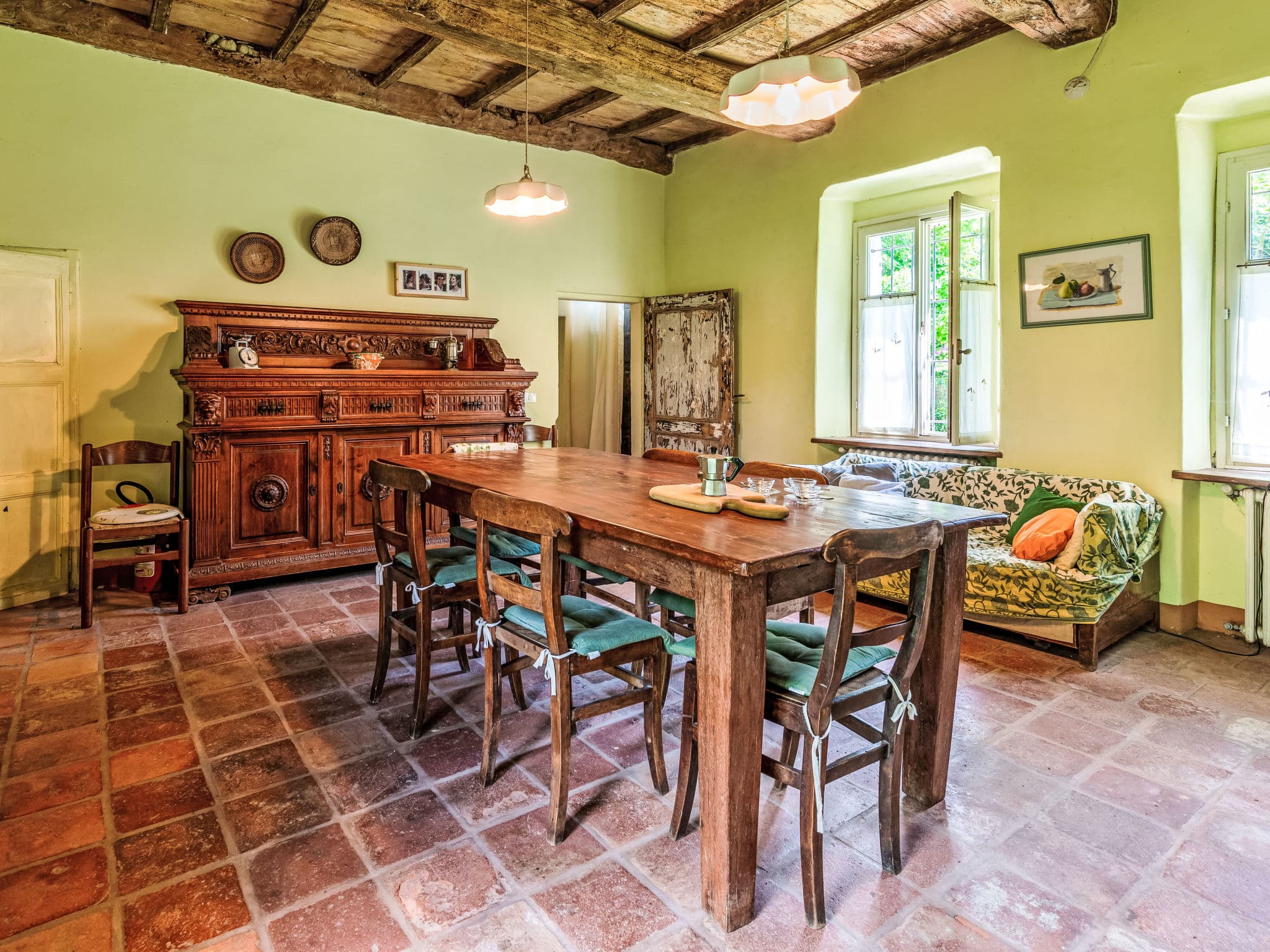 Kitchen / Dining Room