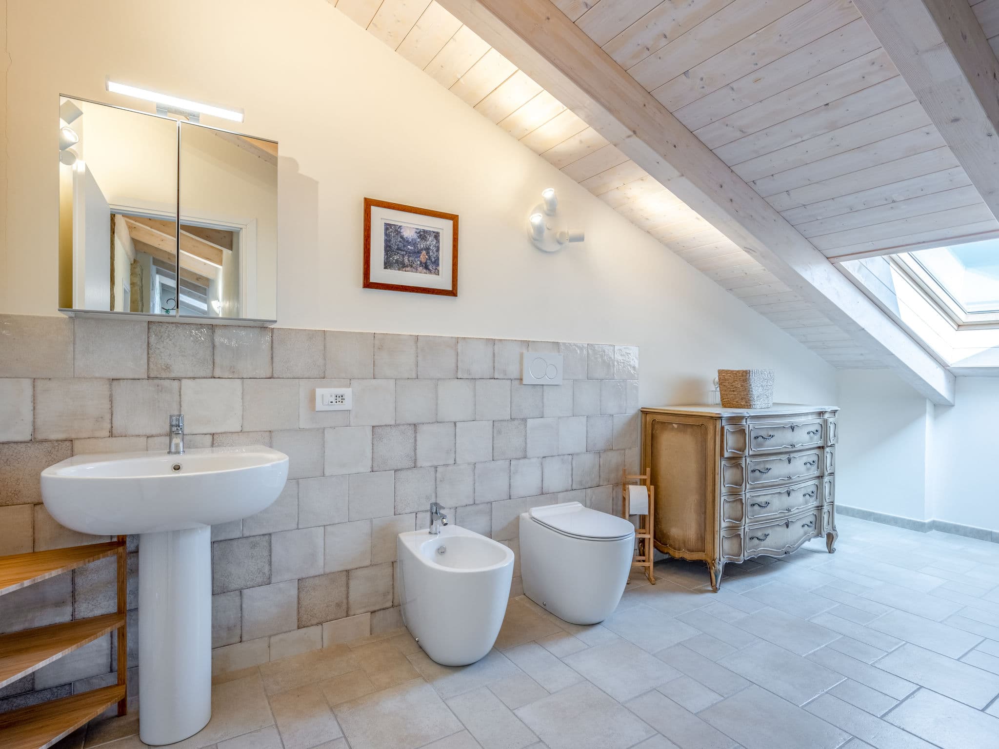 Bathroom / Wellness