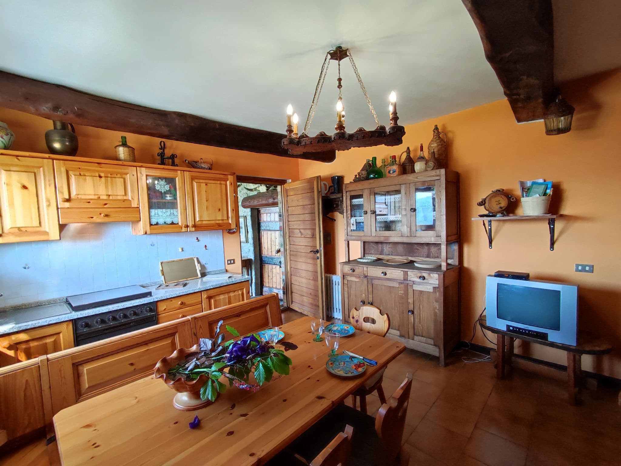 Kitchen / Dining Room