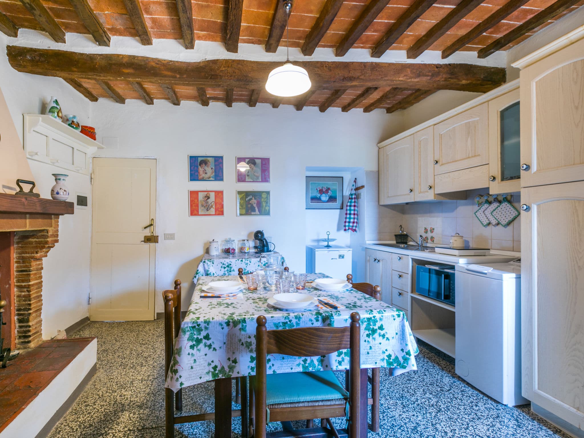 Kitchen / Dining Room