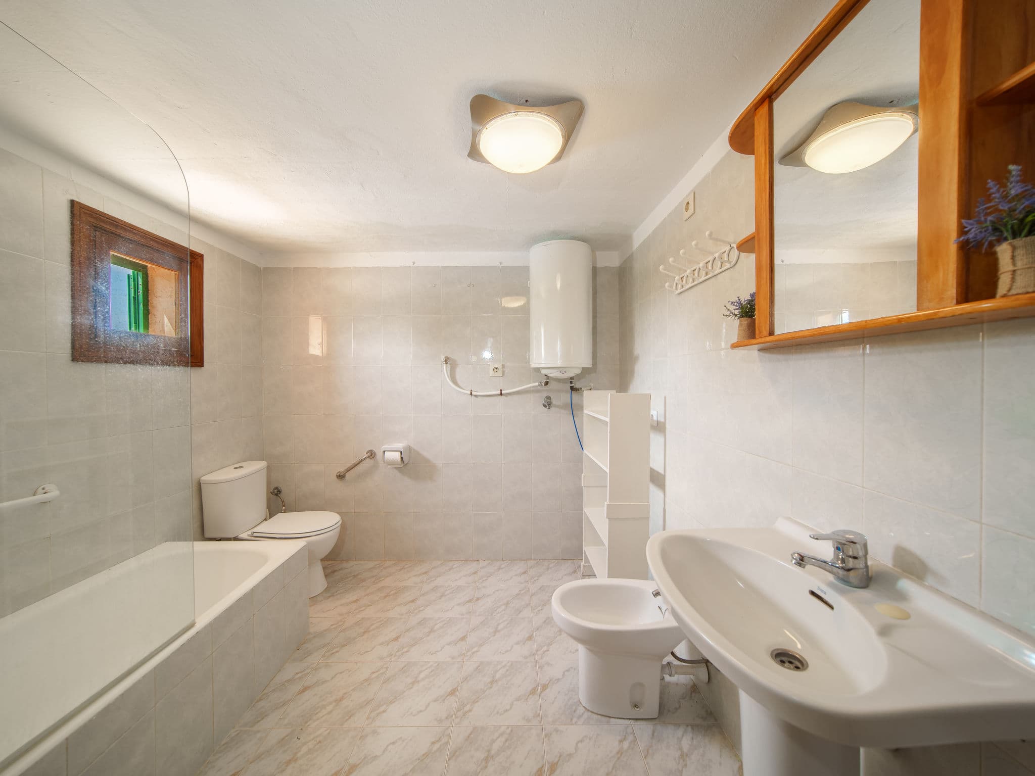 Bathroom / Wellness