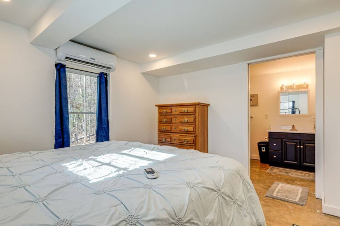 Lower level King Bedroom