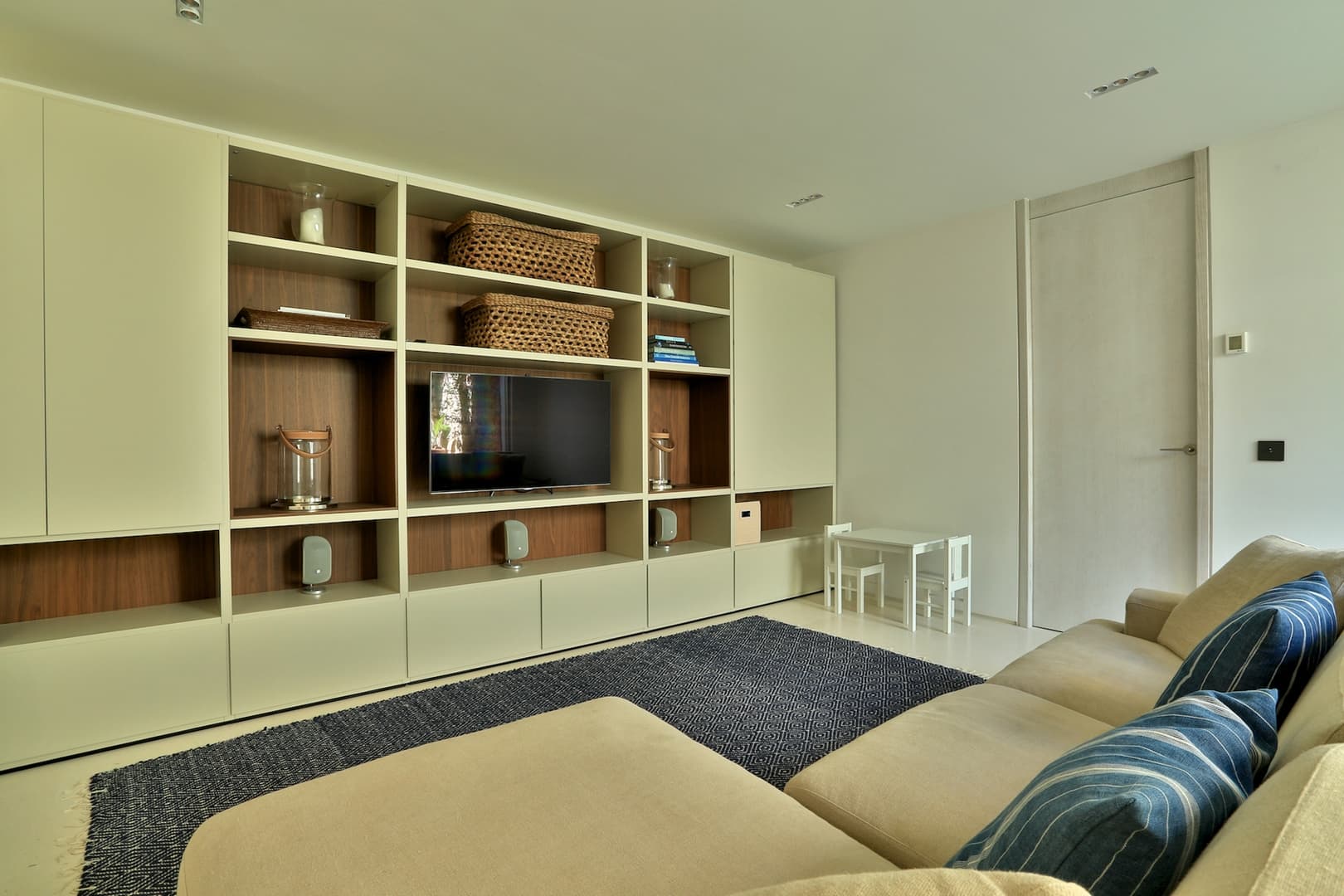 Gallery Image 19