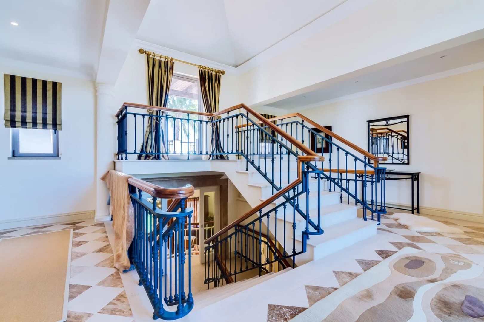 Gallery Image 191
