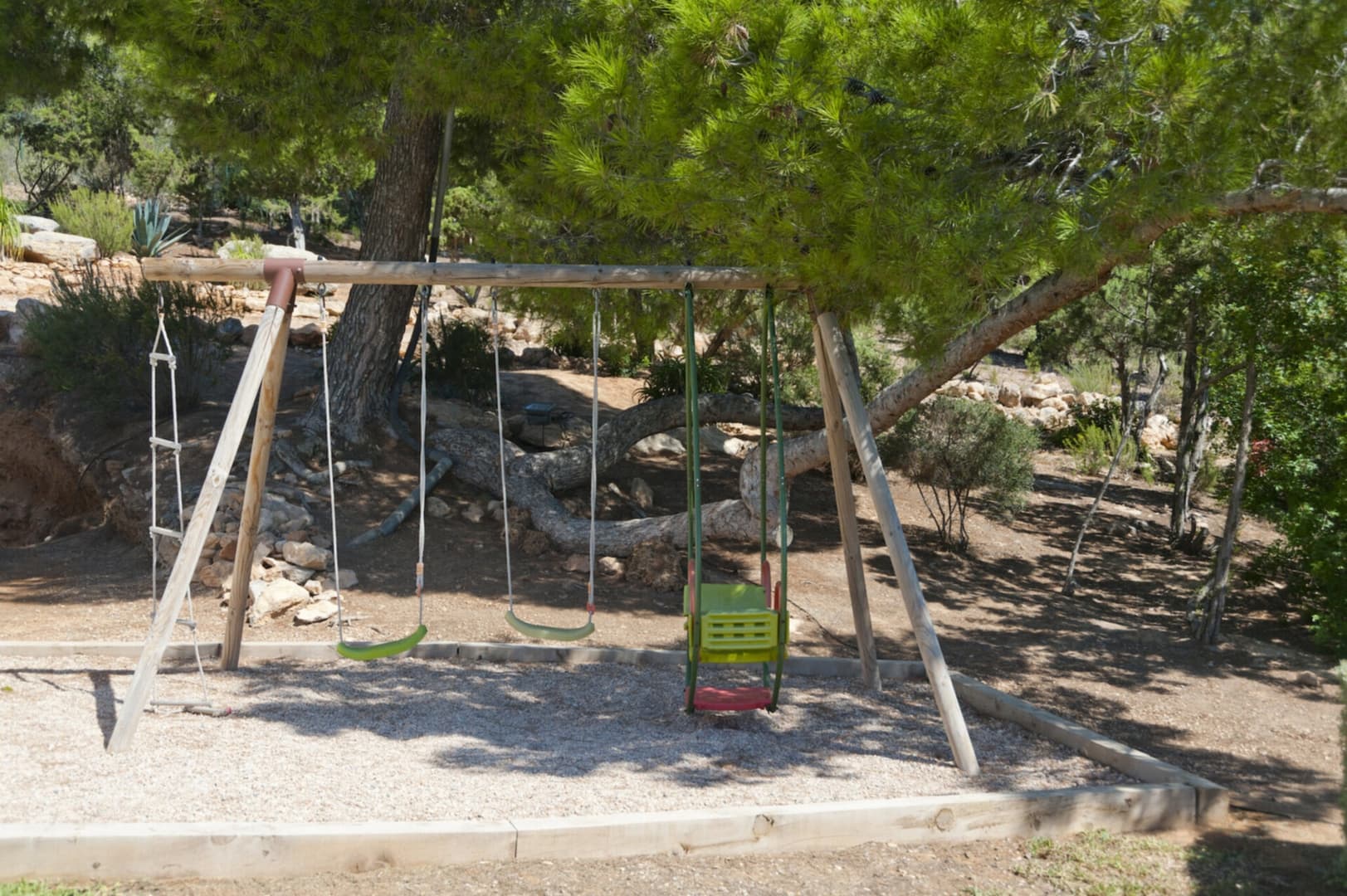 Gallery Image 51