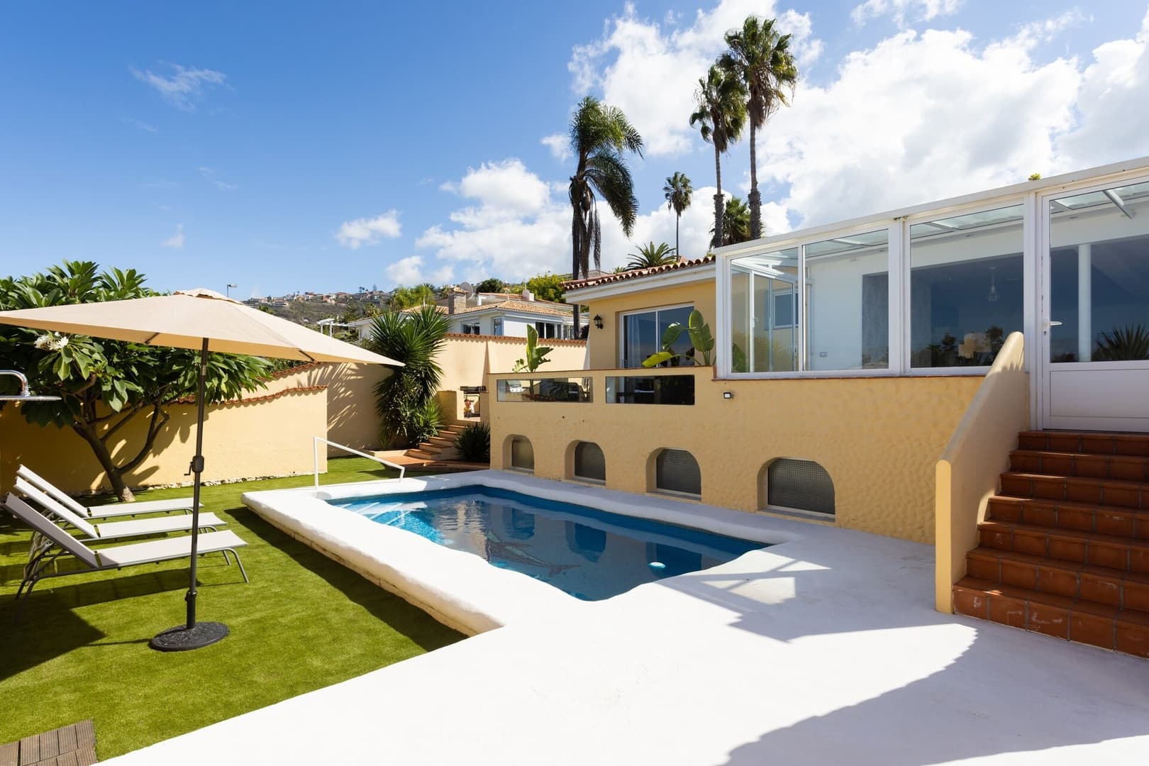 EDEN RENTALS Villa La Paz