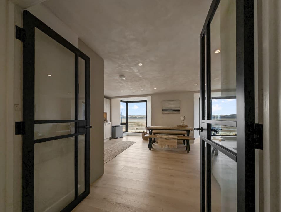 Gallery Image 22
