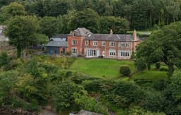 Telford House by Birch Stays 