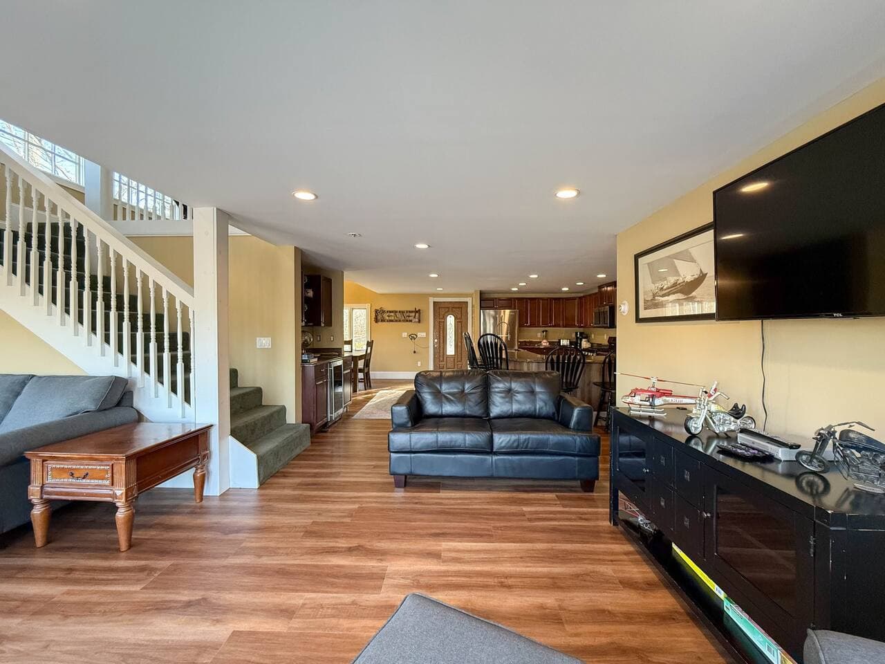 Gallery Image 10