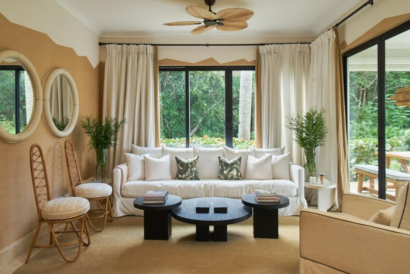 Hacienda Retreat | Luxe suite •Hot Tub & Concierge