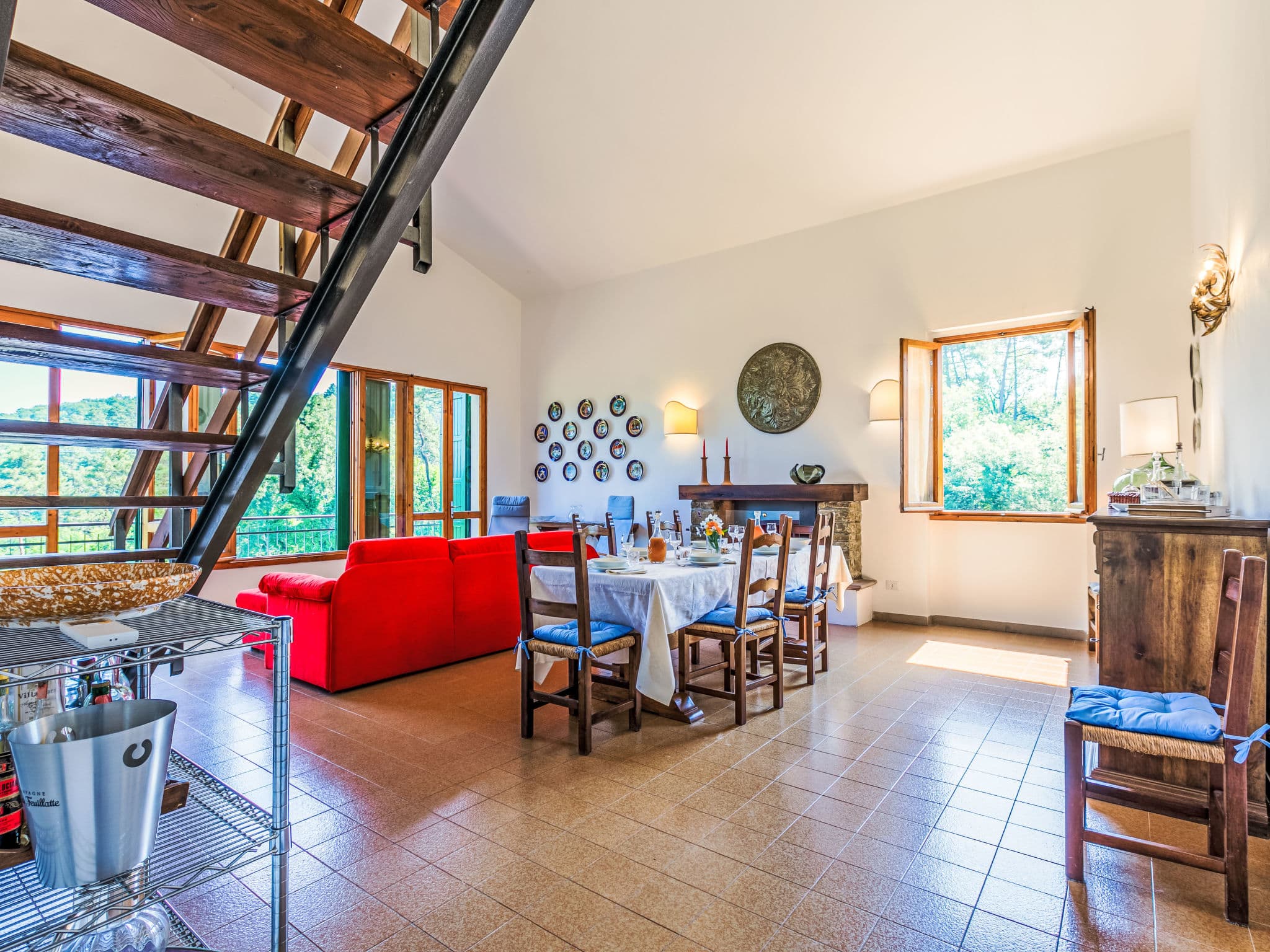 Kitchen / Dining Room