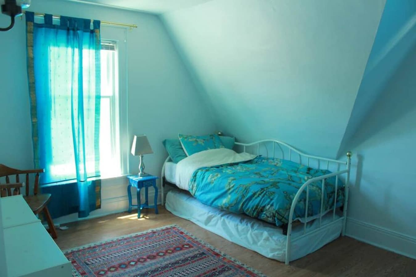 Bedroom 3 - Single Bed, Workchair and desk