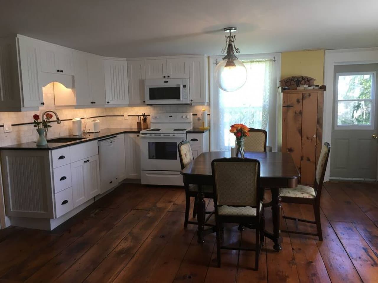 Newly Renovated kitchen