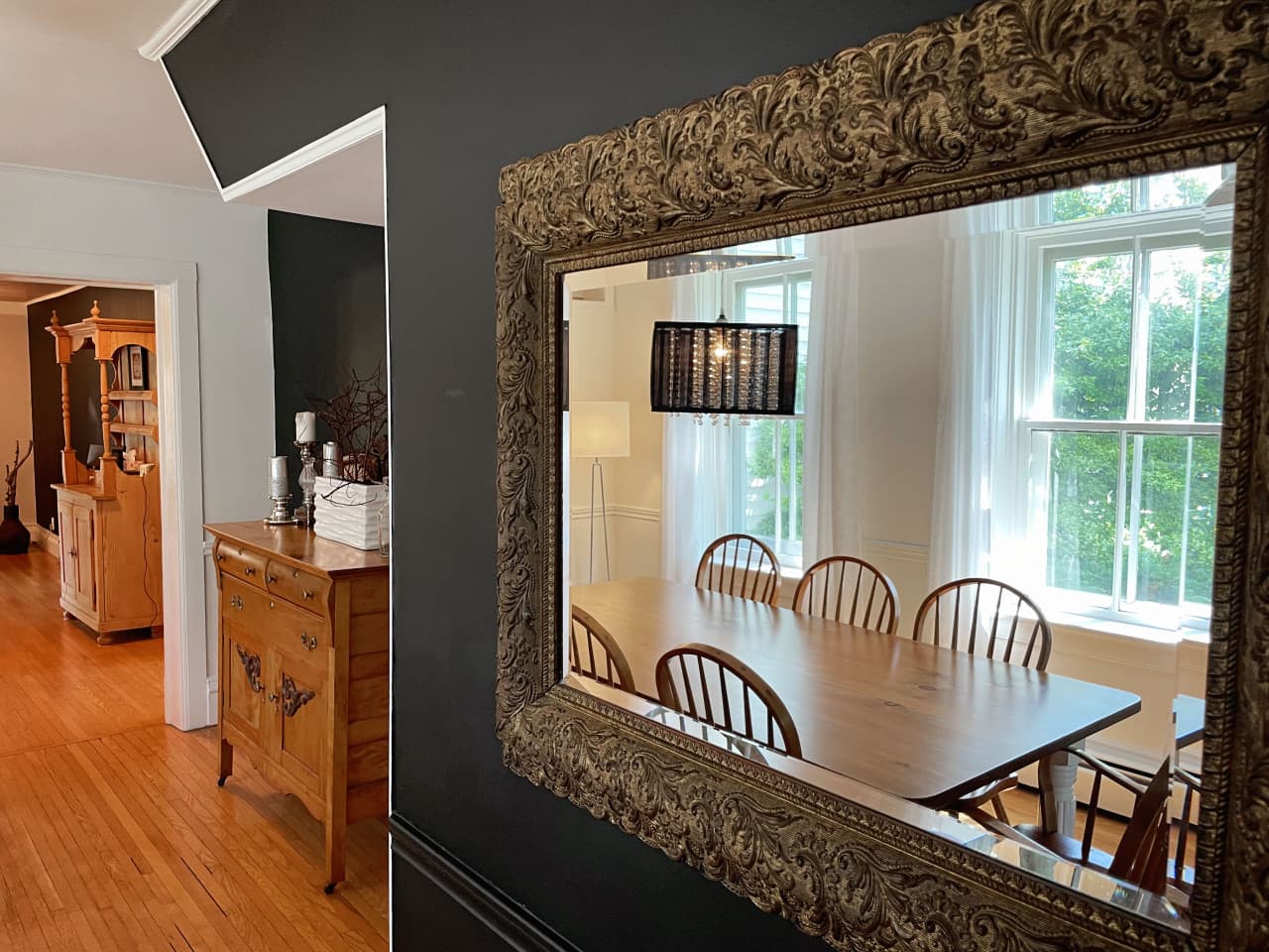 Diningroom3.jpg