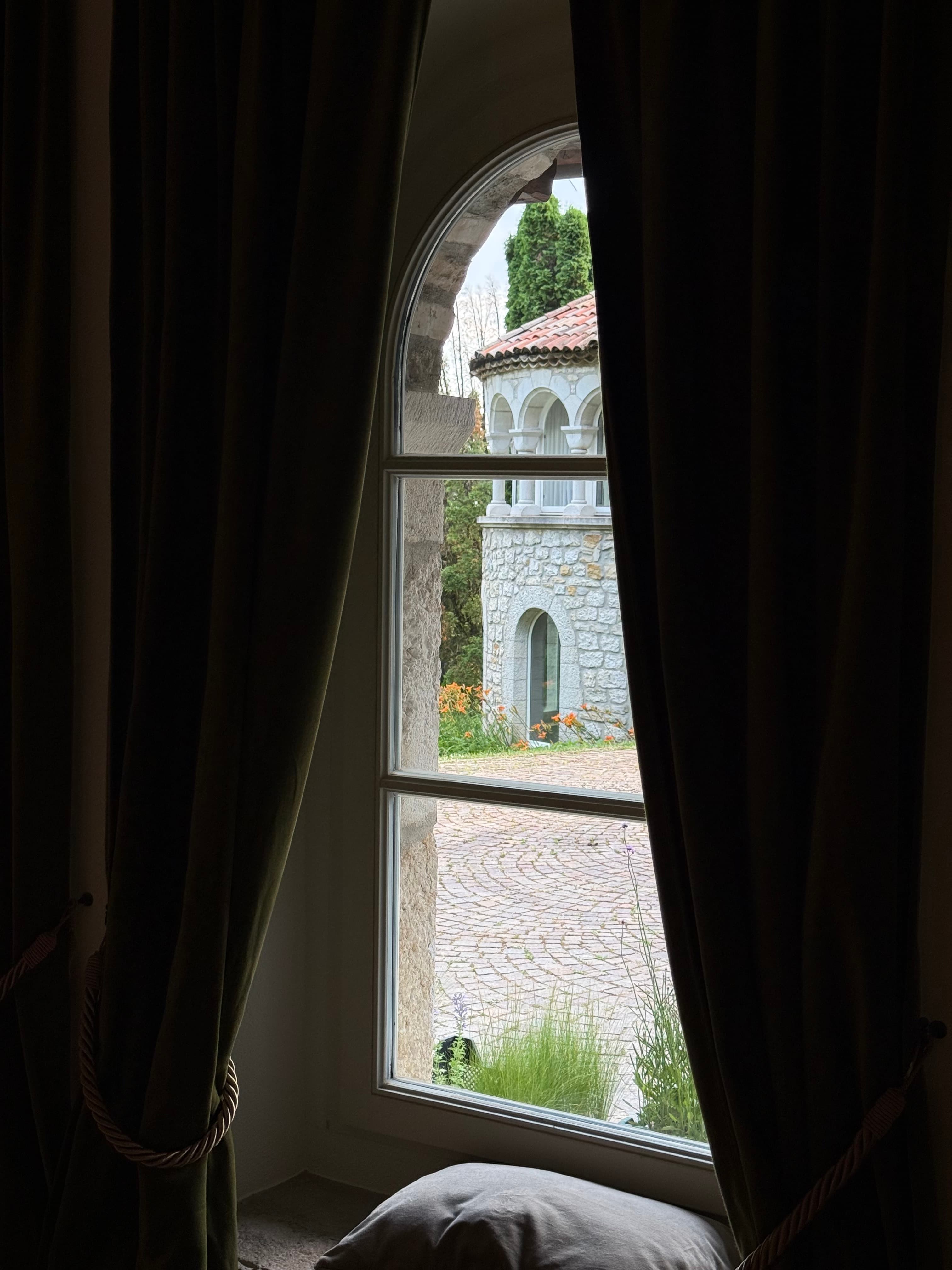 Gallery Image 16