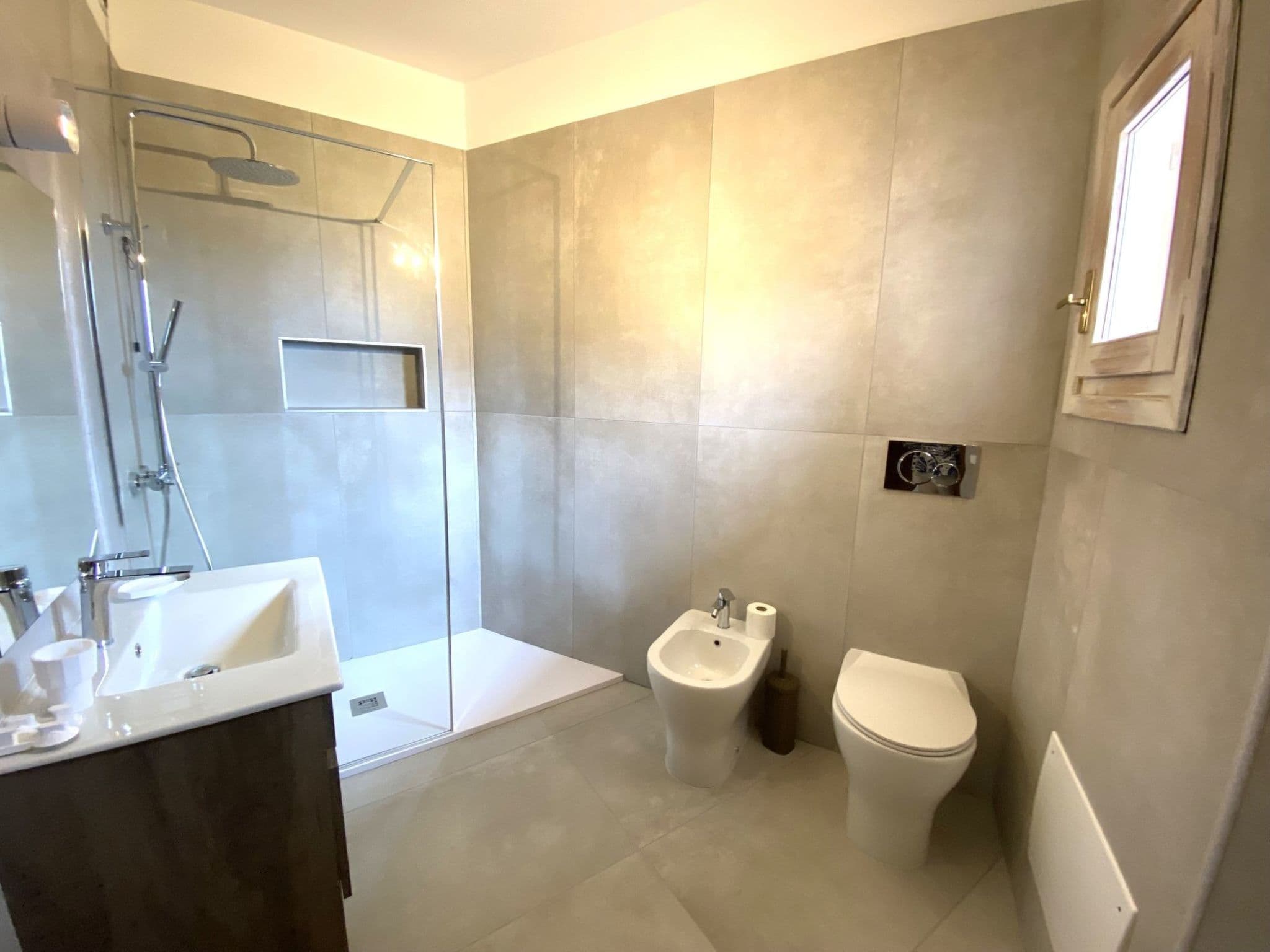Bathroom / Wellness