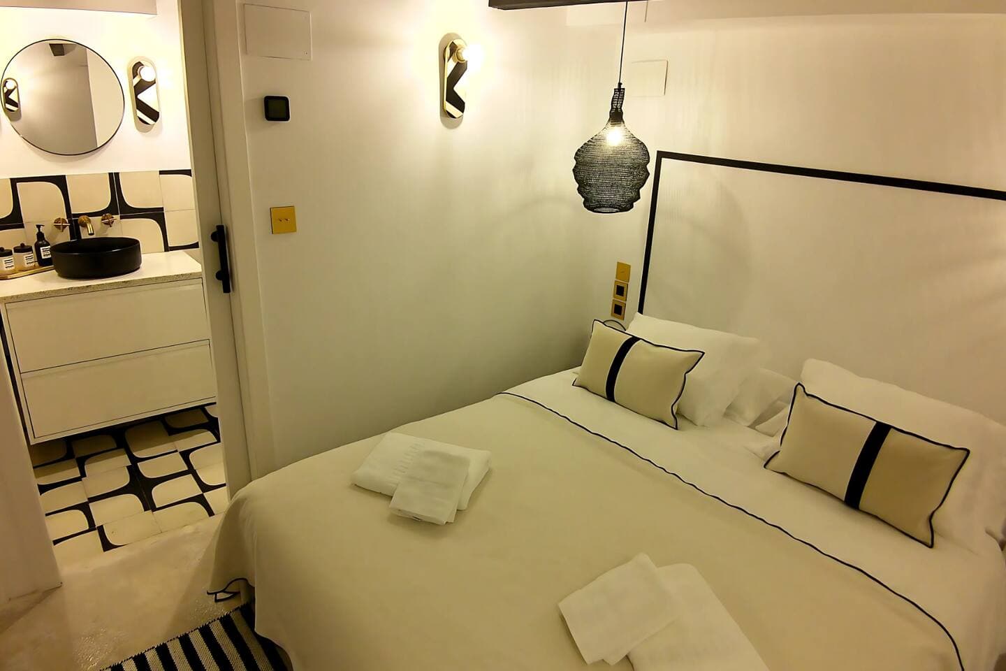 Gallery Image 51