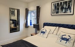 Sleeps 12, Stunning, Dog Friendly, Hot Tub,Rural