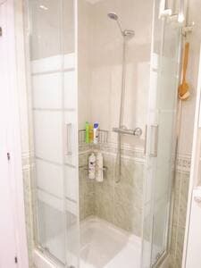 6e321720 52cd 4355 af48 88f8be0609b2