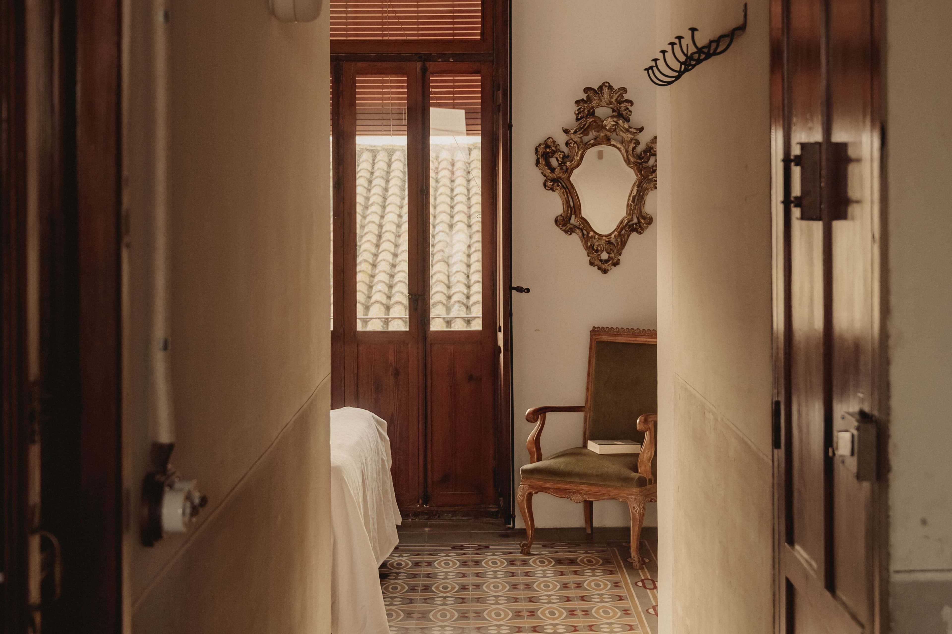 Rosalia - Bedroom