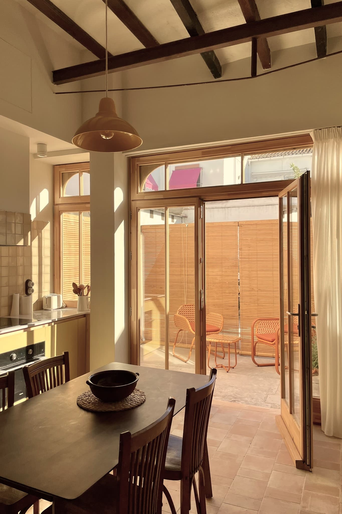 Lina - Dining/ Terrace